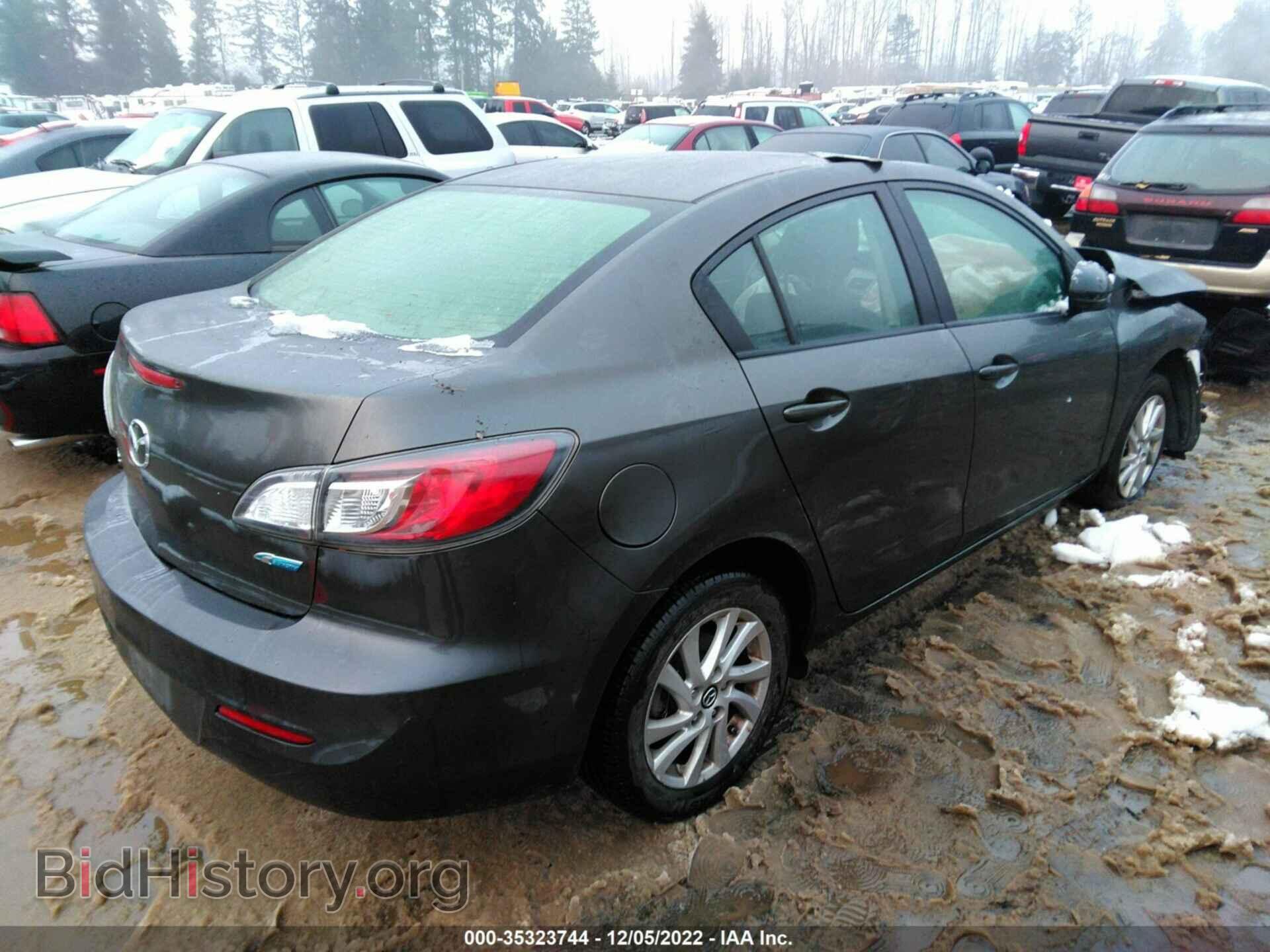 2013 MAZDA MAZDA3 - VIN: JM1BL1V81D1705491 - Фото 4