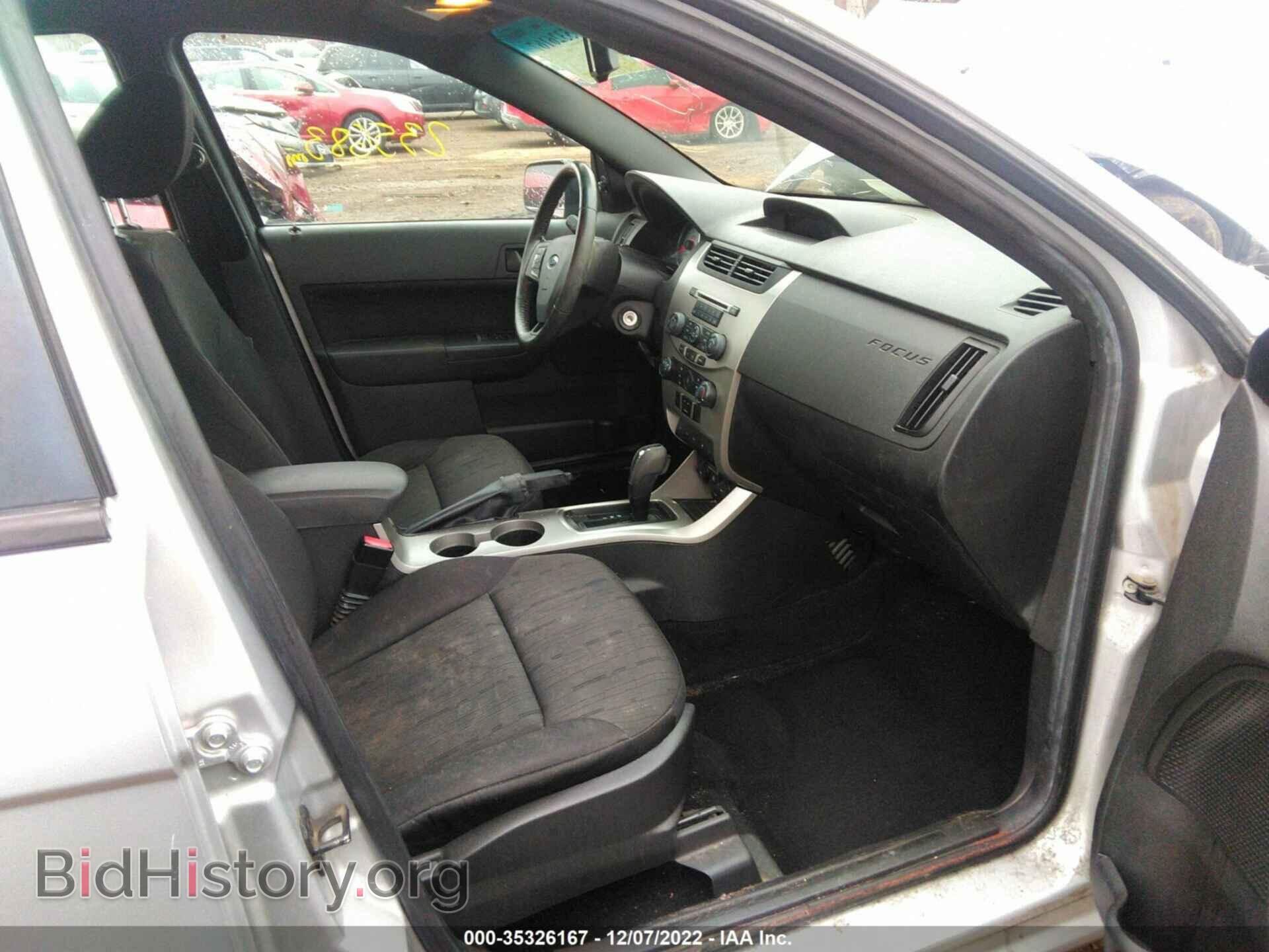 2011 FORD FOCUS - VIN: 1FAHP3FN0BW145564 - Photo 5