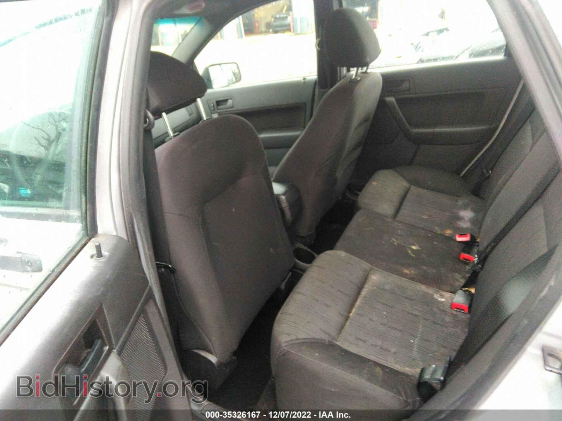 2011 FORD FOCUS - VIN: 1FAHP3FN0BW145564 - Photo 8