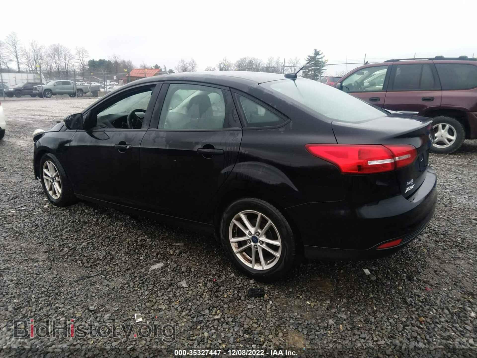 2017 FORD FOCUS - VIN: 1FADP3F22HL235247 - Фото 3