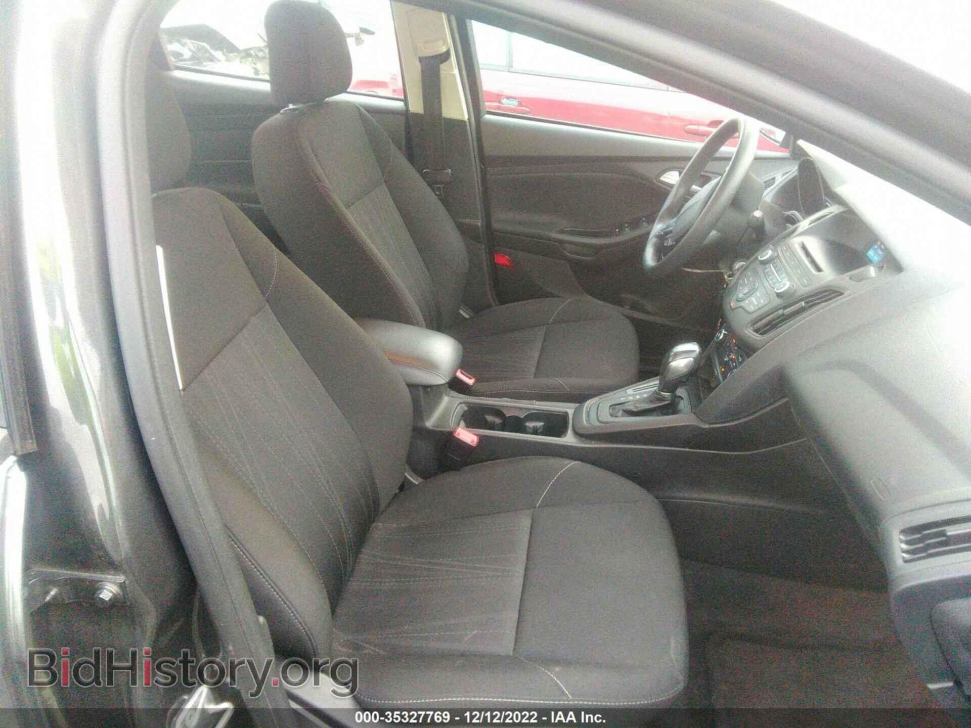 2016 FORD FOCUS - VIN: 1FADP3F22GL403354 - Photo 5