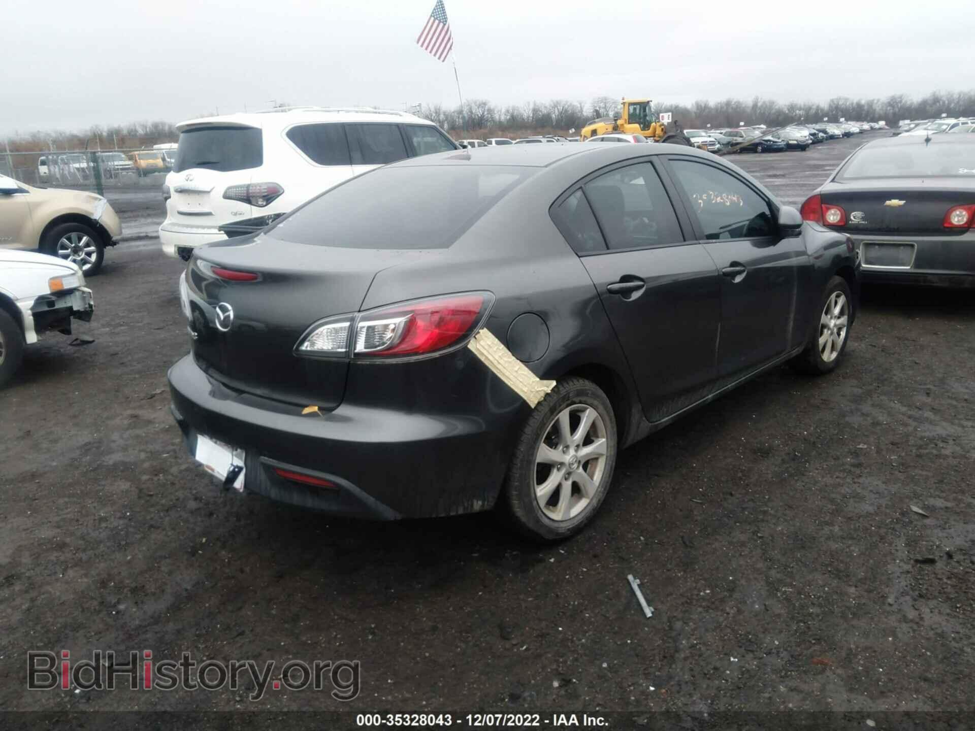 2011 MAZDA MAZDA3 - VIN: JM1BL1VF3B1403700 - Фото 4