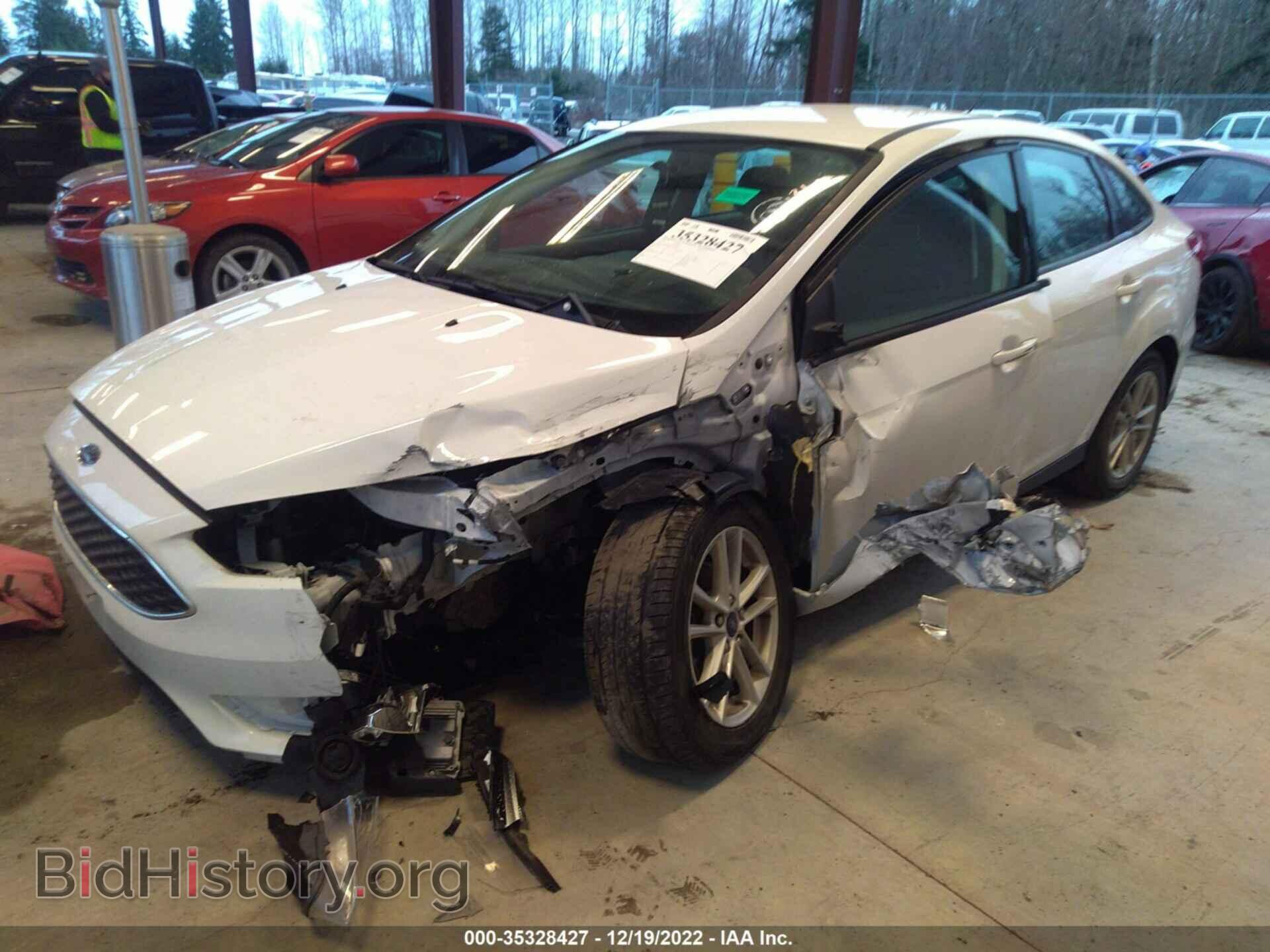 2018 FORD FOCUS - VIN: 1FADP3F2XJL206827 - Фото 2