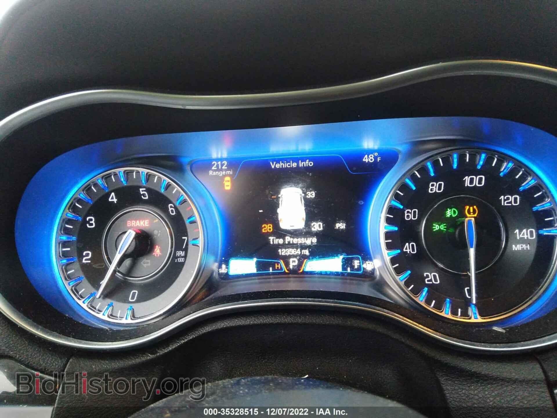 2017 CHRYSLER 300 - VIN: 2C3CCAKG8HH565452 - Фото 7