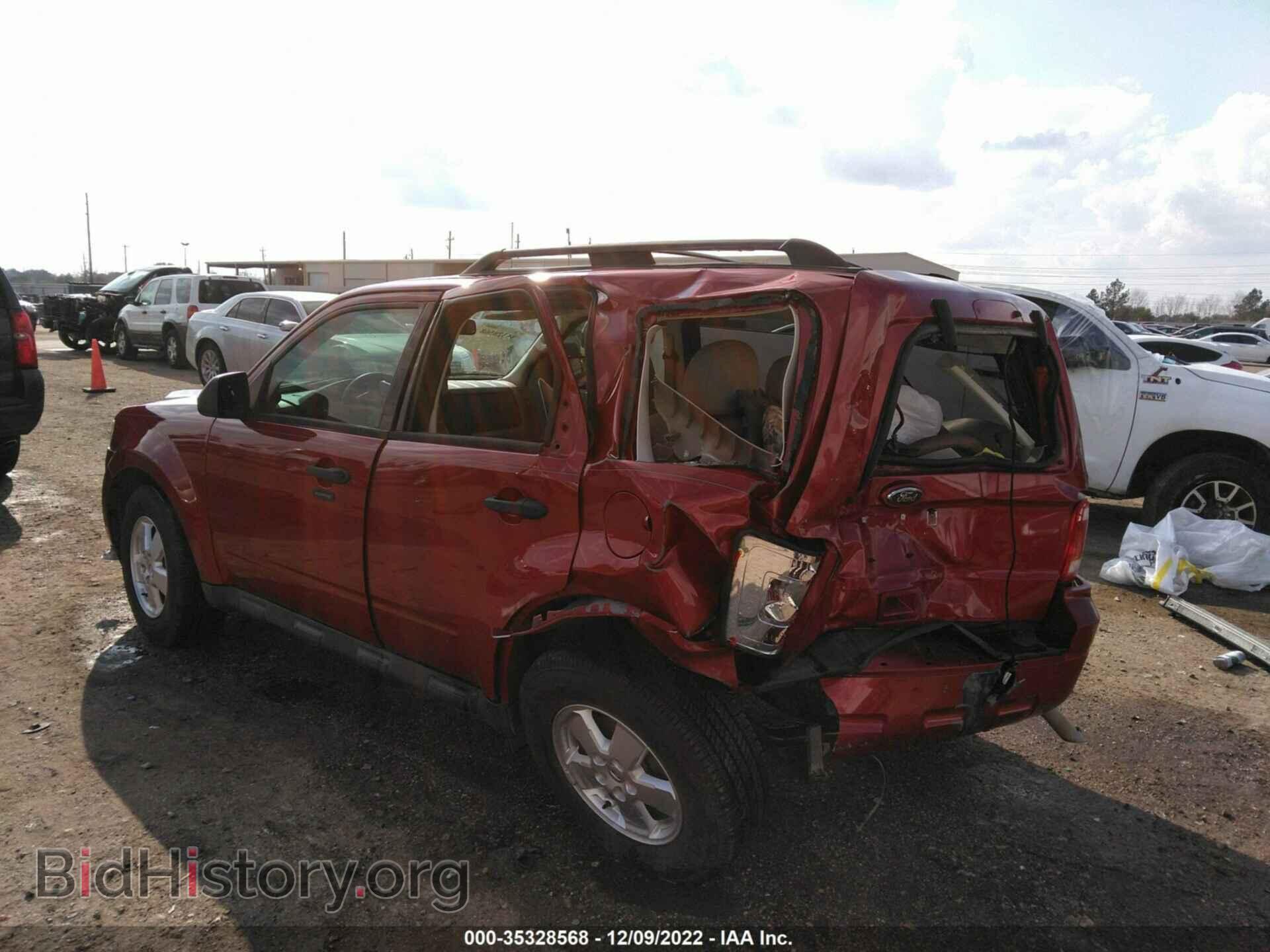 2012 FORD ESCAPE - VIN: 1FMCU0D79CKB30498 - Фото 3