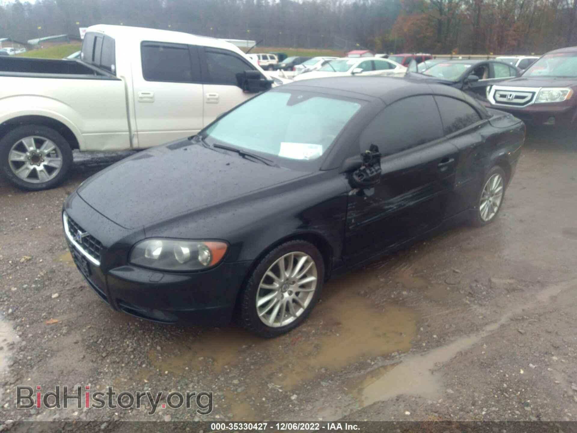 2008 VOLVO C70 - VIN: YV1MC67228J047906 - Фото 2