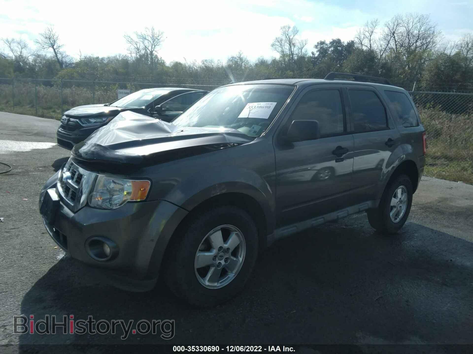 2012 FORD ESCAPE - VIN: 1FMCU0DG2CKA09425 - Photo 2
