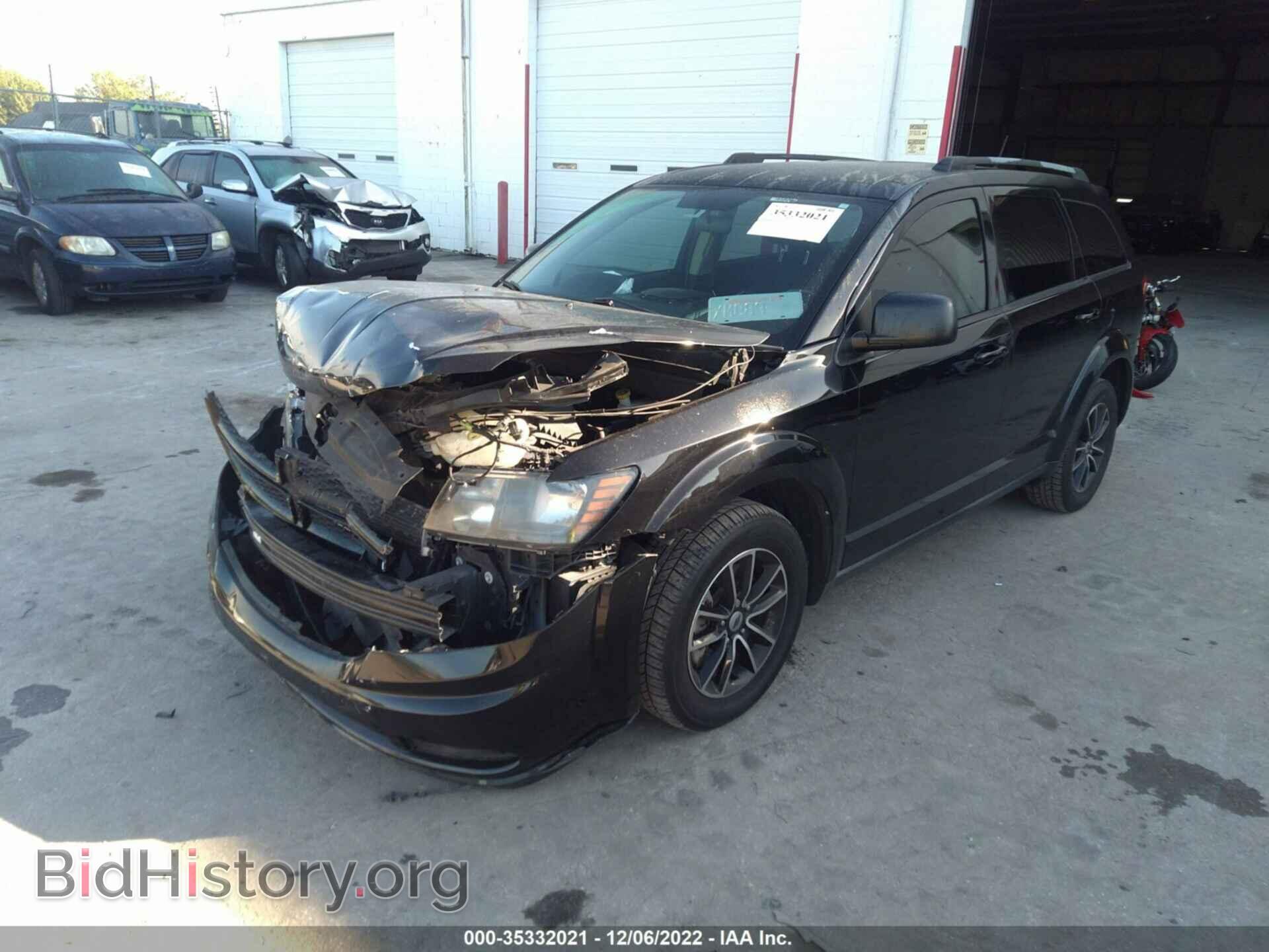 2018 DODGE JOURNEY - VIN: 3C4PDCAB2JT302592 - Фото 2