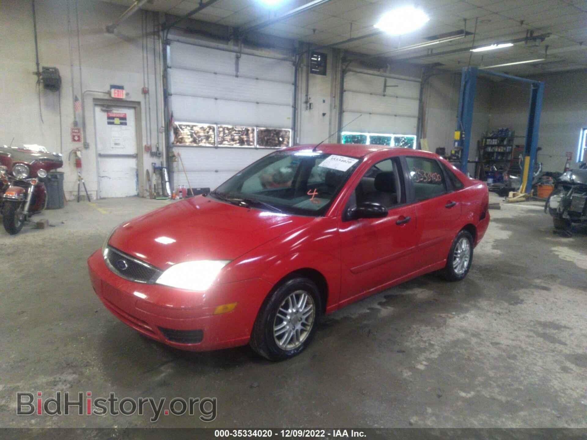 2006 FORD FOCUS - VIN: 1FAFP34N56W212465 - Фото 2