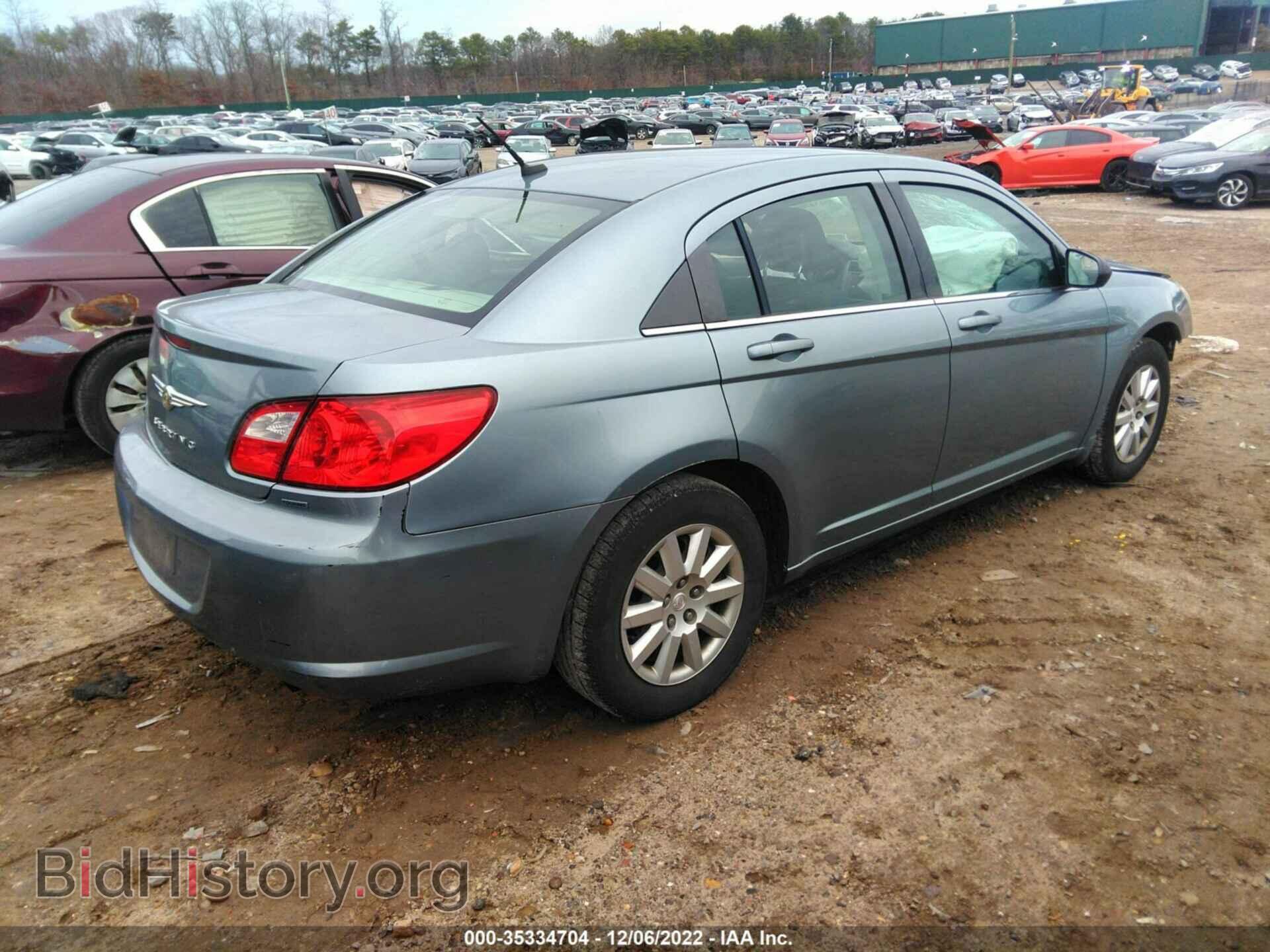 2010 CHRYSLER SEBRING - VIN: 1C3CC4FB9AN207936 - Фото 4