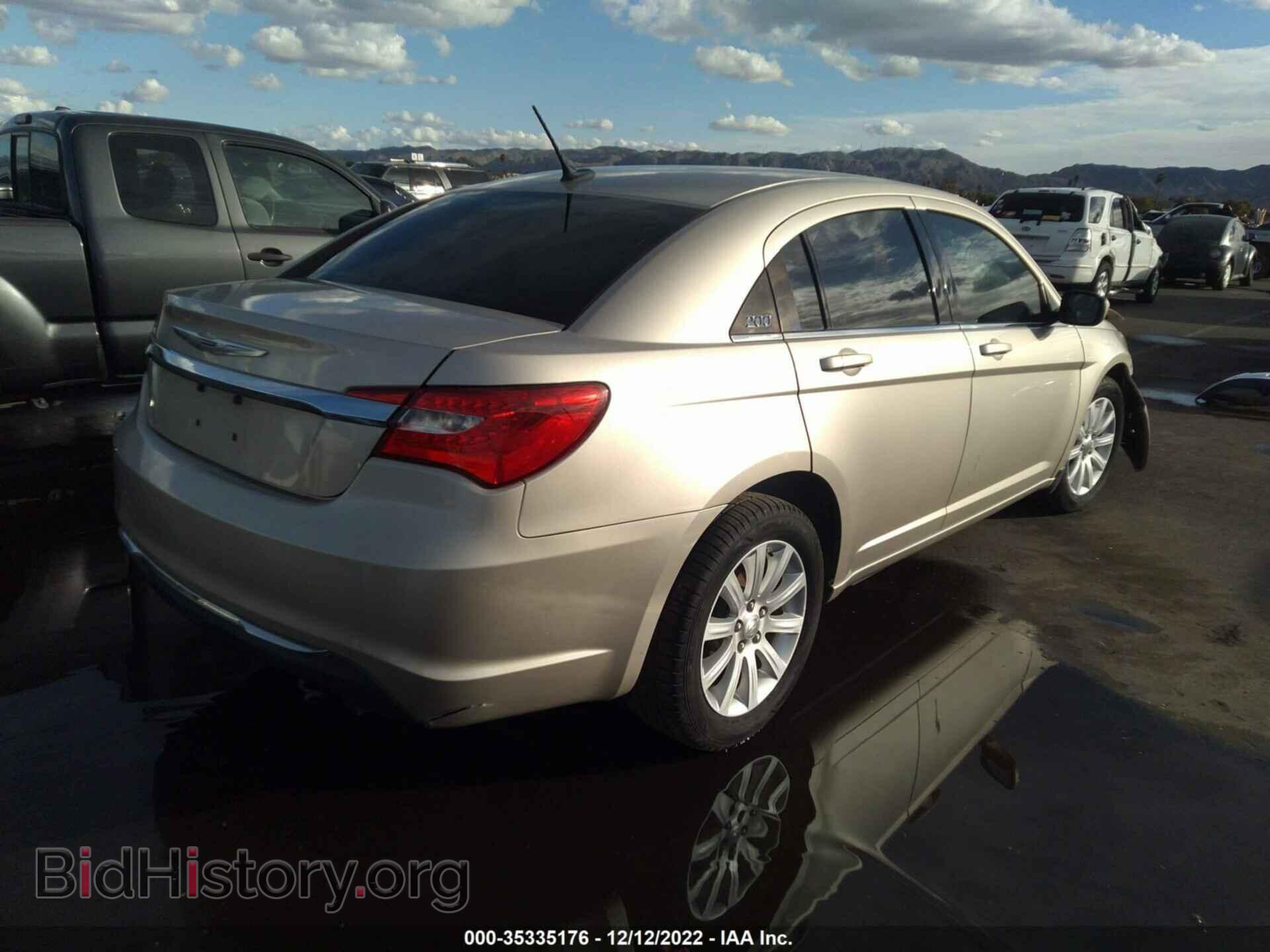 2014 CHRYSLER 200 - VIN: 1C3CCBBB1EN186564 - Фото 4
