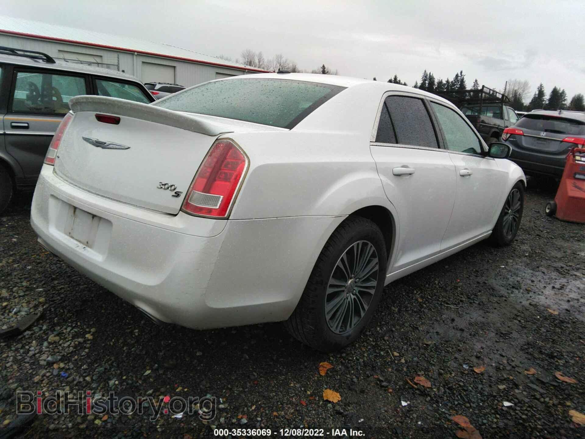 2014 CHRYSLER 300 - VIN: 2C3CCAGG0EH201353 - Фото 4