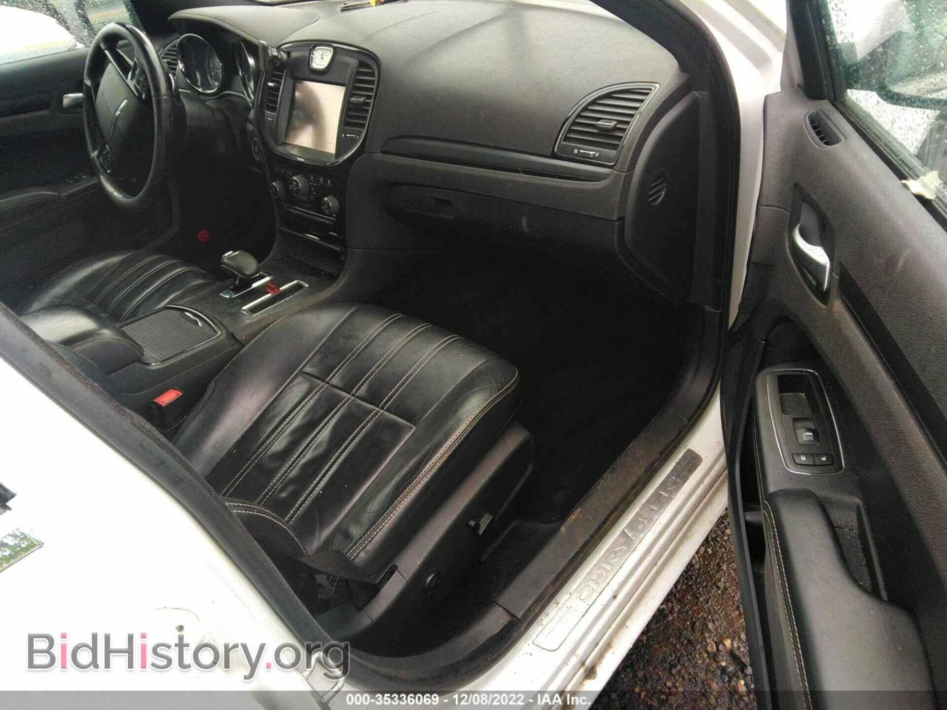 2014 CHRYSLER 300 - VIN: 2C3CCAGG0EH201353 - Фото 5