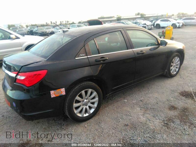2011 Chrysler 200 (VIN 1C3BC1FB0BN565972) — фото 4 из 11
