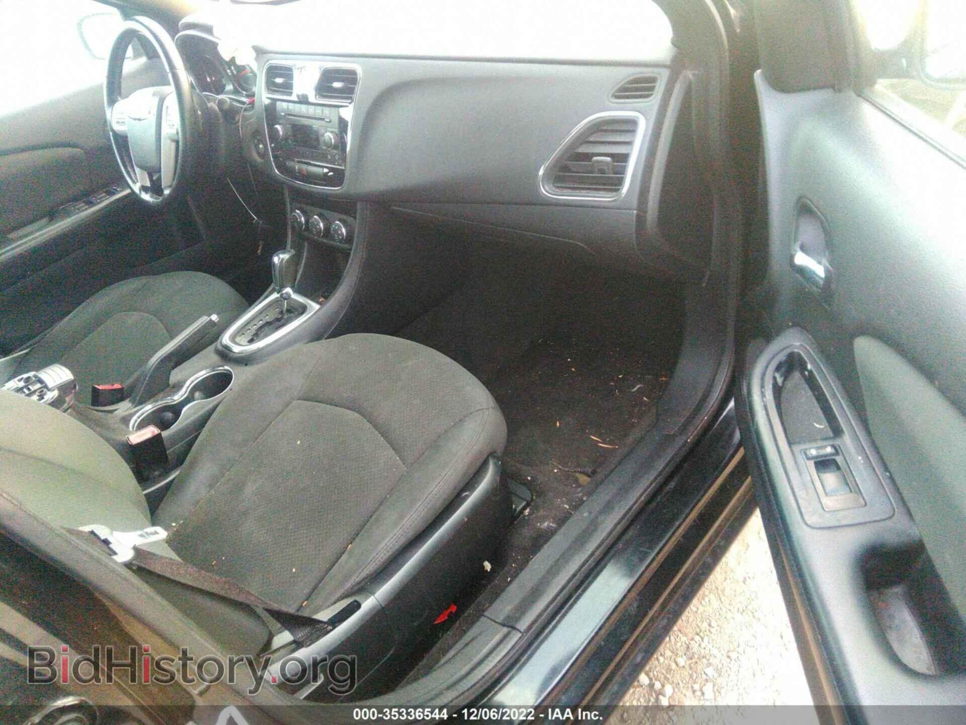 2011 CHRYSLER 200 - VIN: 1C3BC1FB0BN565972 - Фото 5