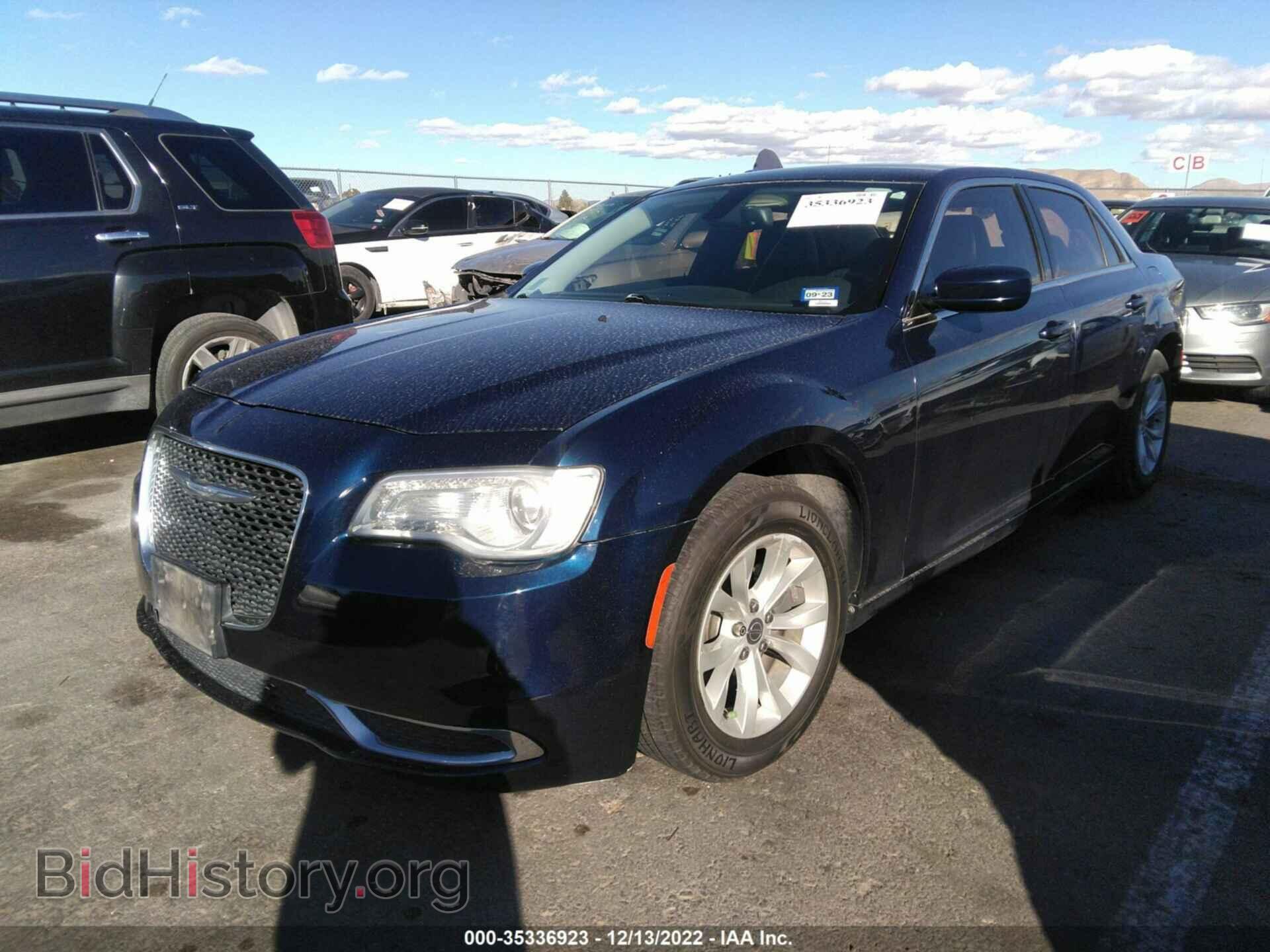 2015 CHRYSLER 300 - VIN: 2C3CCAAG1FH893925 - Фото 4