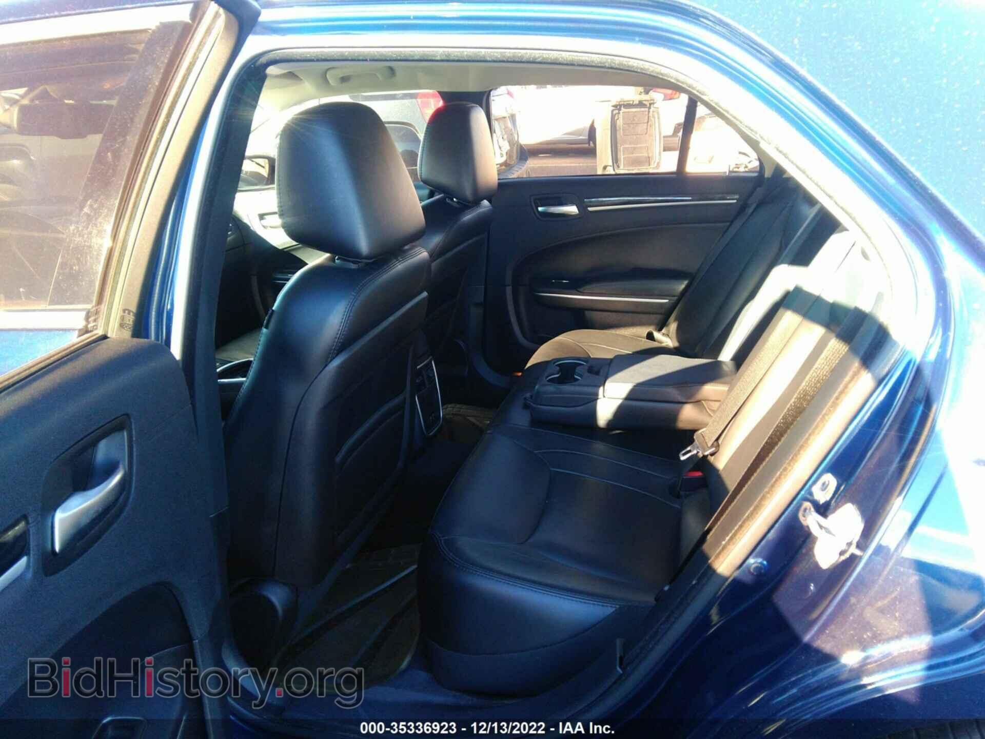 2015 CHRYSLER 300 - VIN: 2C3CCAAG1FH893925 - Фото 8