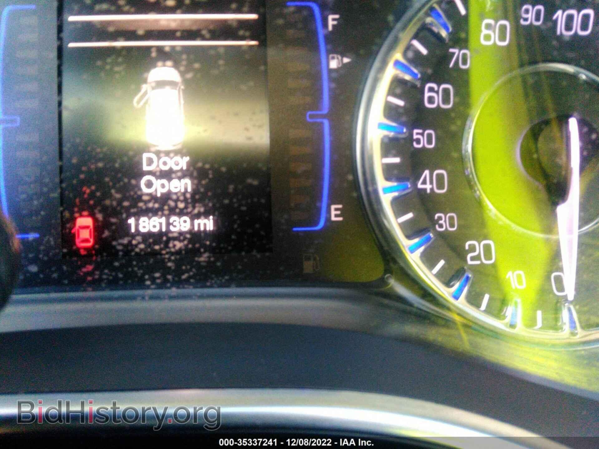 2015 CHRYSLER 200 - VIN: 1C3CCCAB3FN604079 - Фото 7