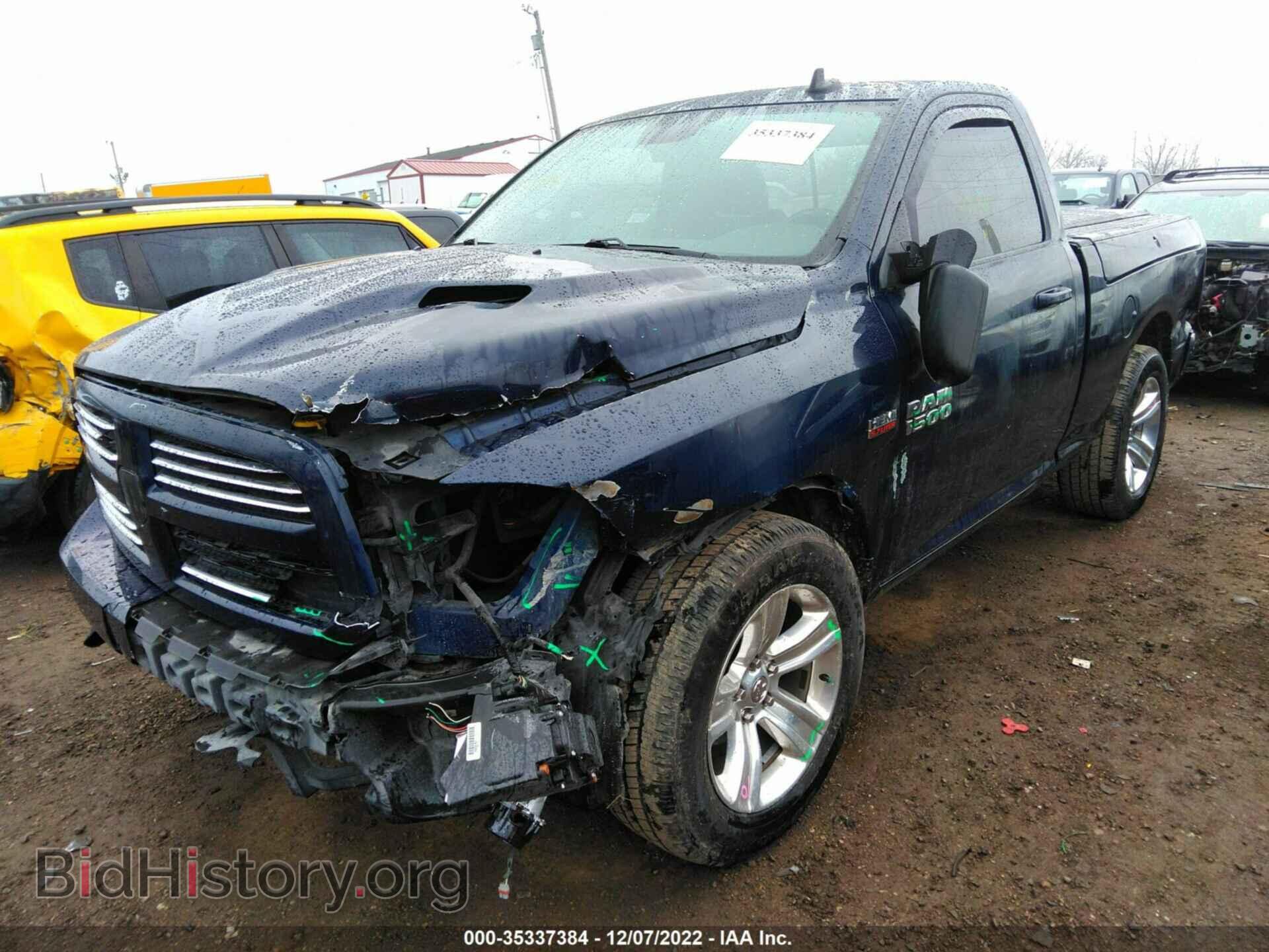 2017 RAM 1500 - VIN: 3C6JR7CT5HG506088 - Фото 2