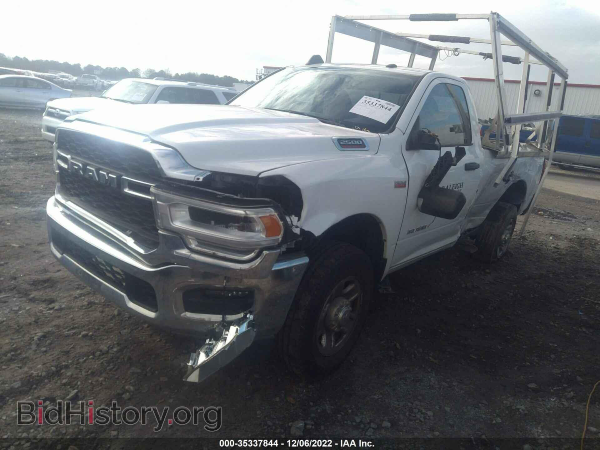 2019 RAM 2500 - VIN: 3C6MR5AJ9KG587364 - Фото 2