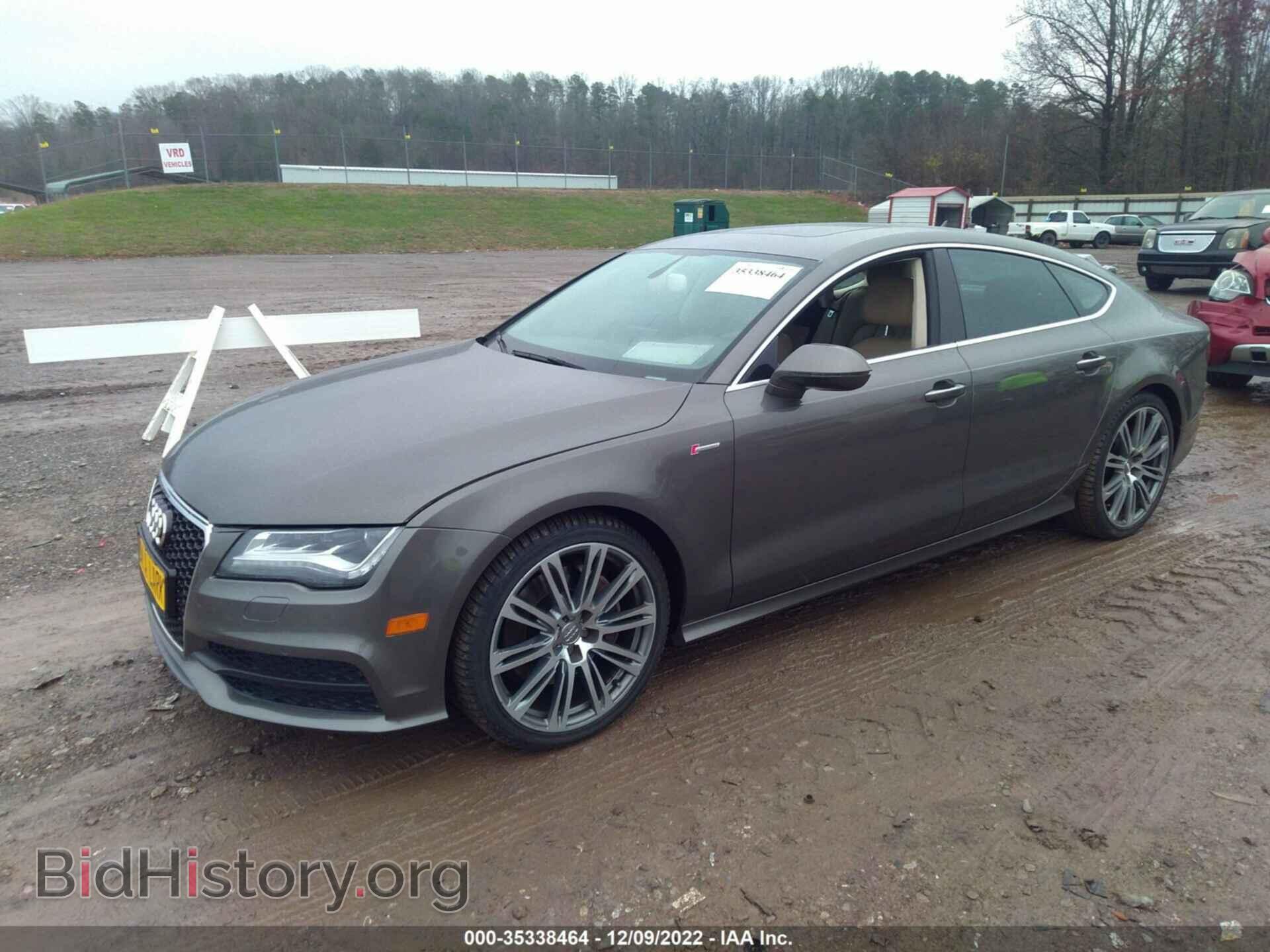 2012 AUDI A7 - VIN: WAUSGAFC7CN003641 - Фото 2