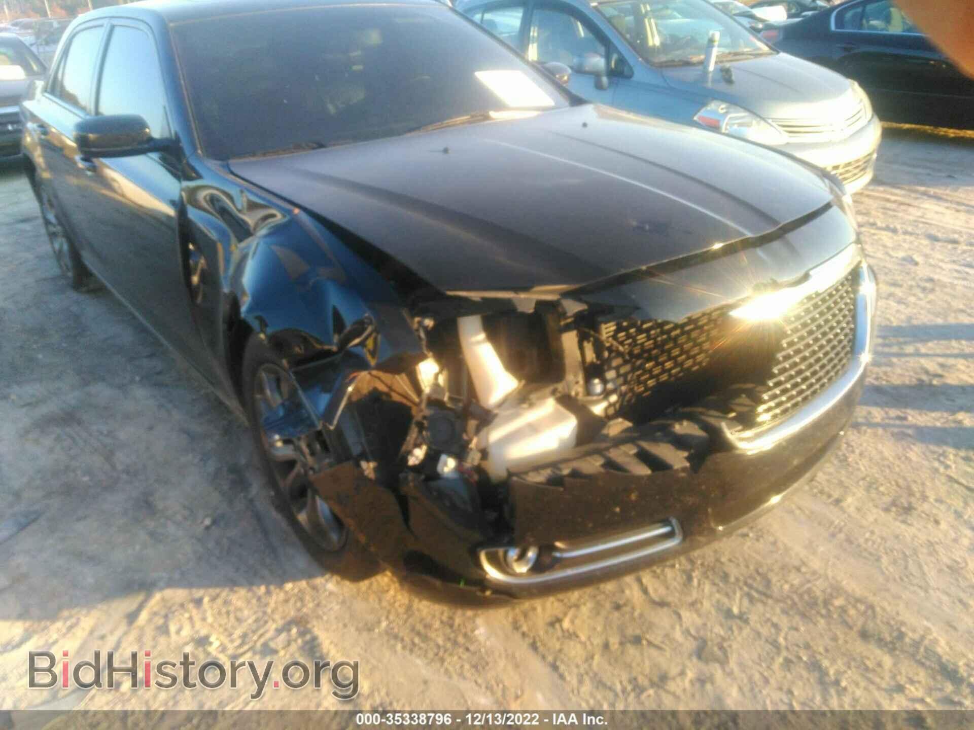 2014 CHRYSLER 300 - VIN: 2C3CCAGG7EH352786 - Фото 6