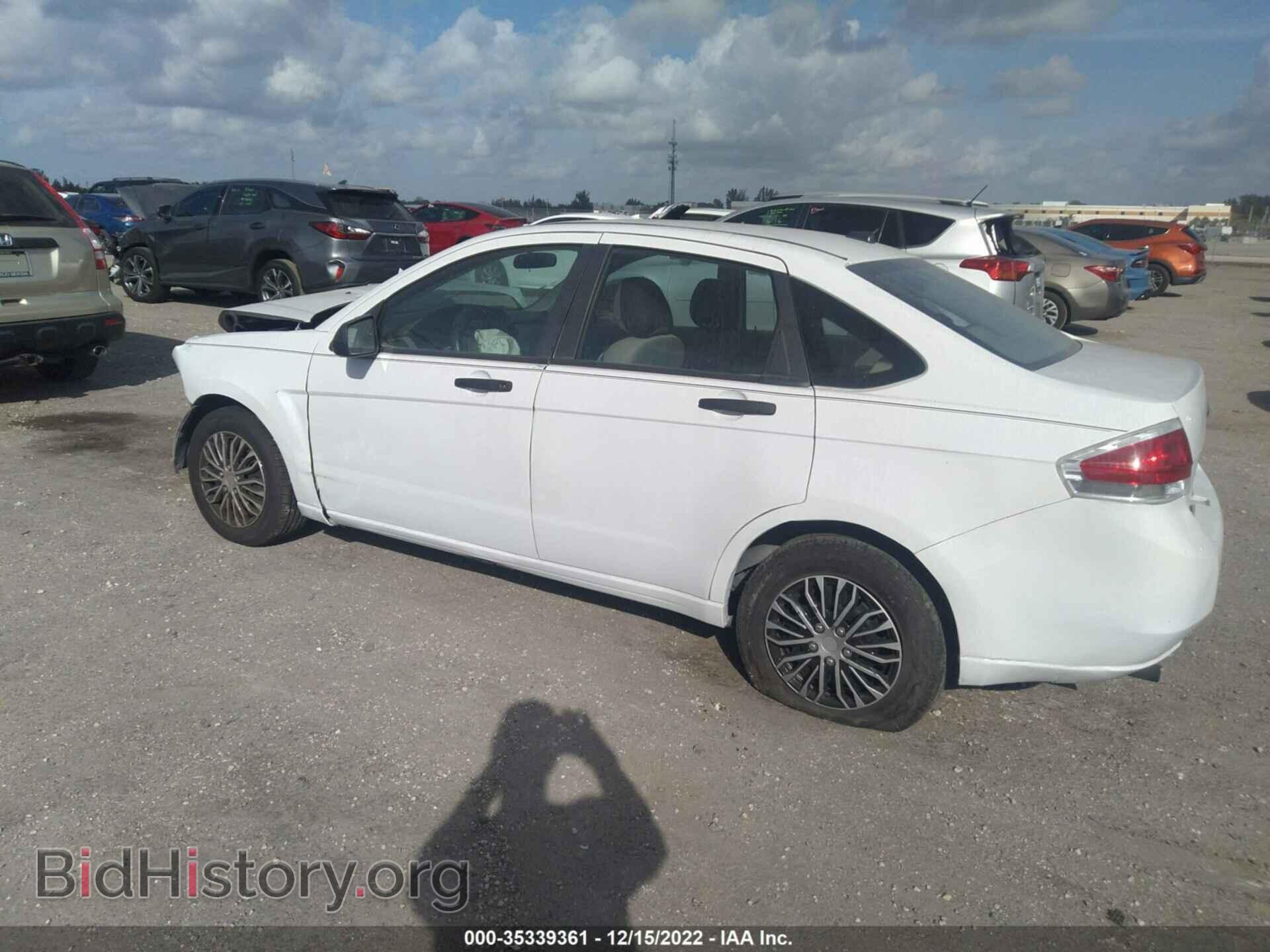 2008 FORD FOCUS - VIN: 1FAHP34NX8W116262 - Фото 3