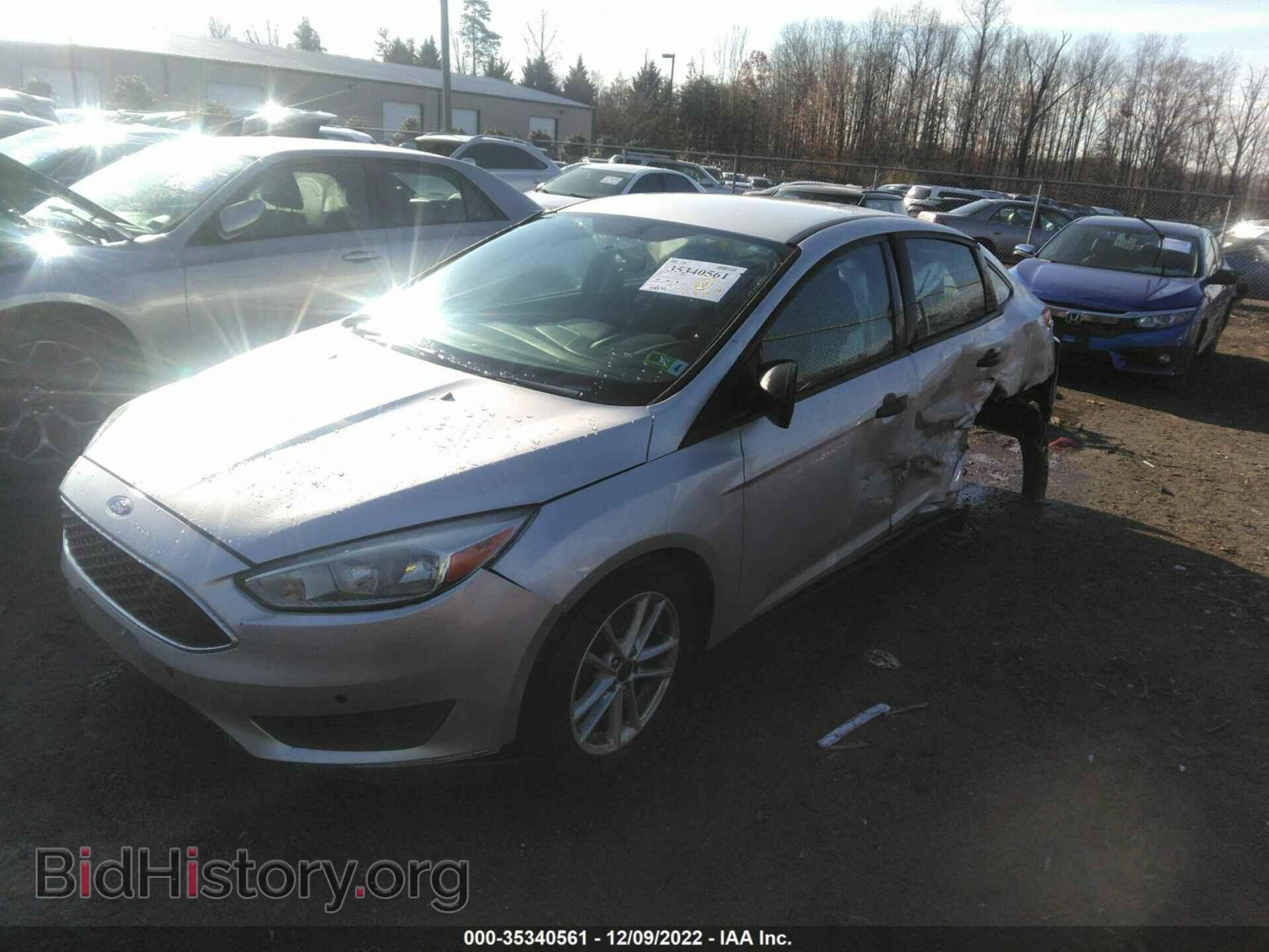 2016 FORD FOCUS - VIN: 1FADP3E25GL306814 - Фото 2