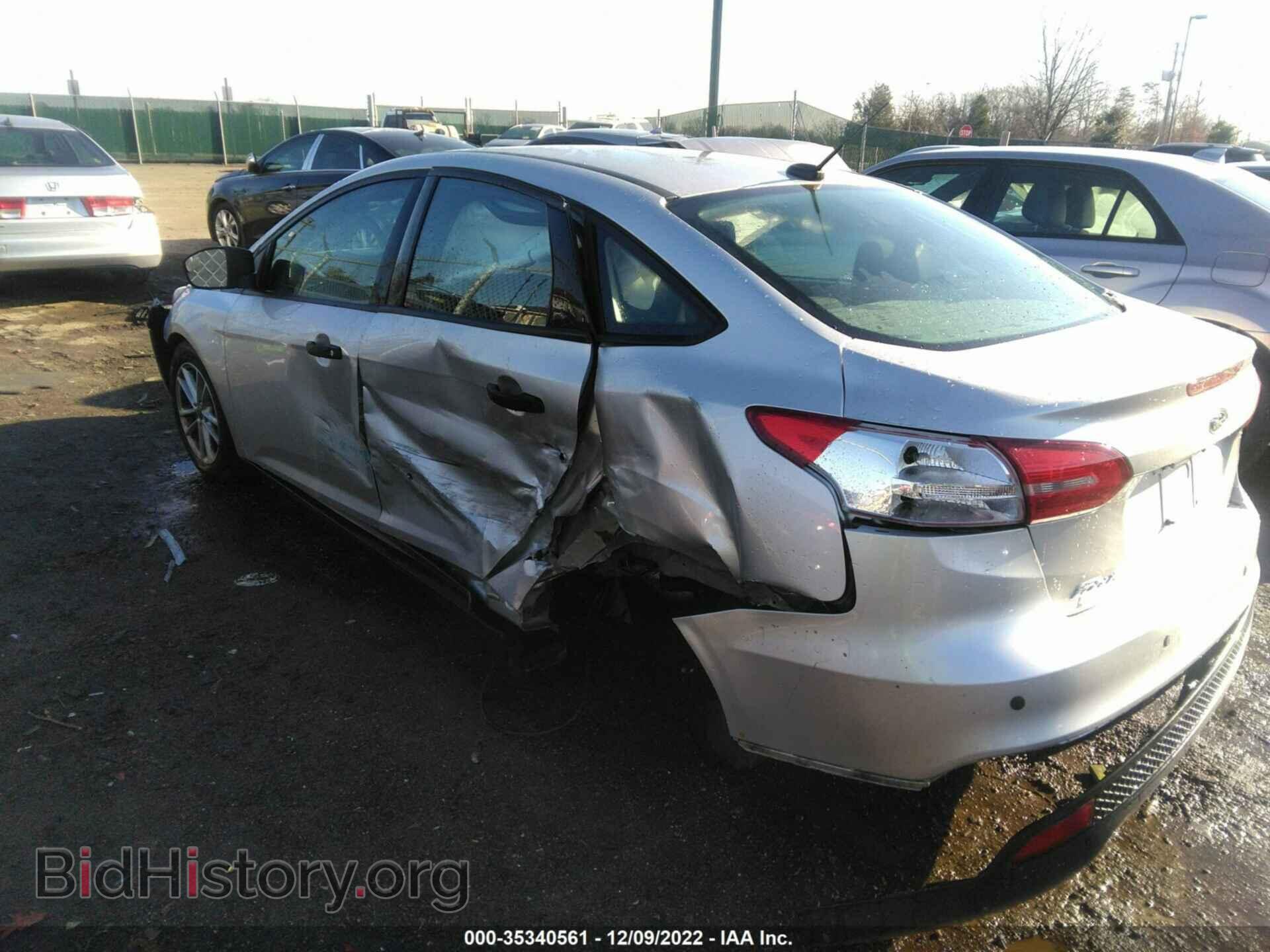 2016 FORD FOCUS - VIN: 1FADP3E25GL306814 - Фото 3