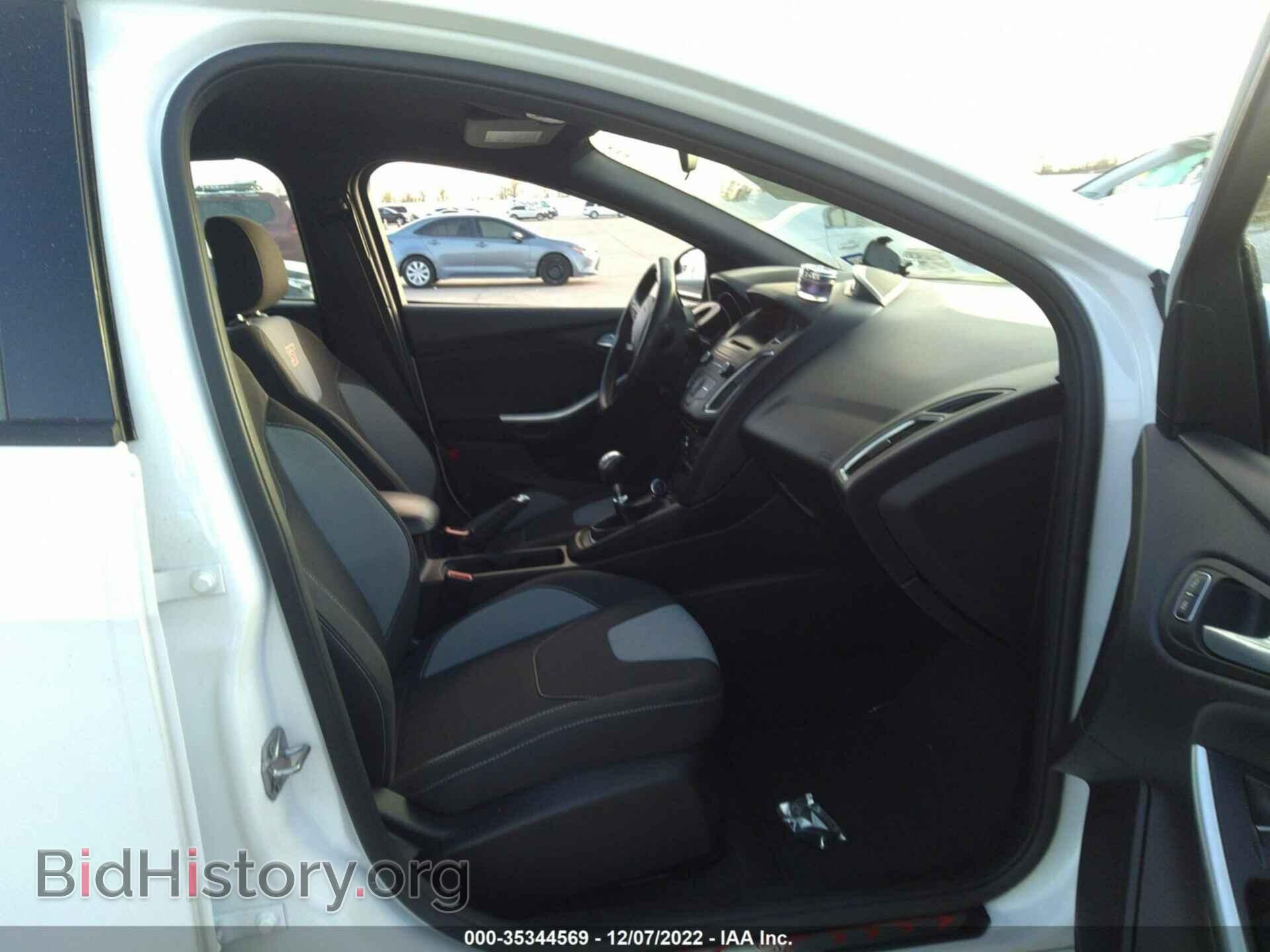 2017 FORD FOCUS - VIN: 1FADP3L99HL211142 - Фото 5