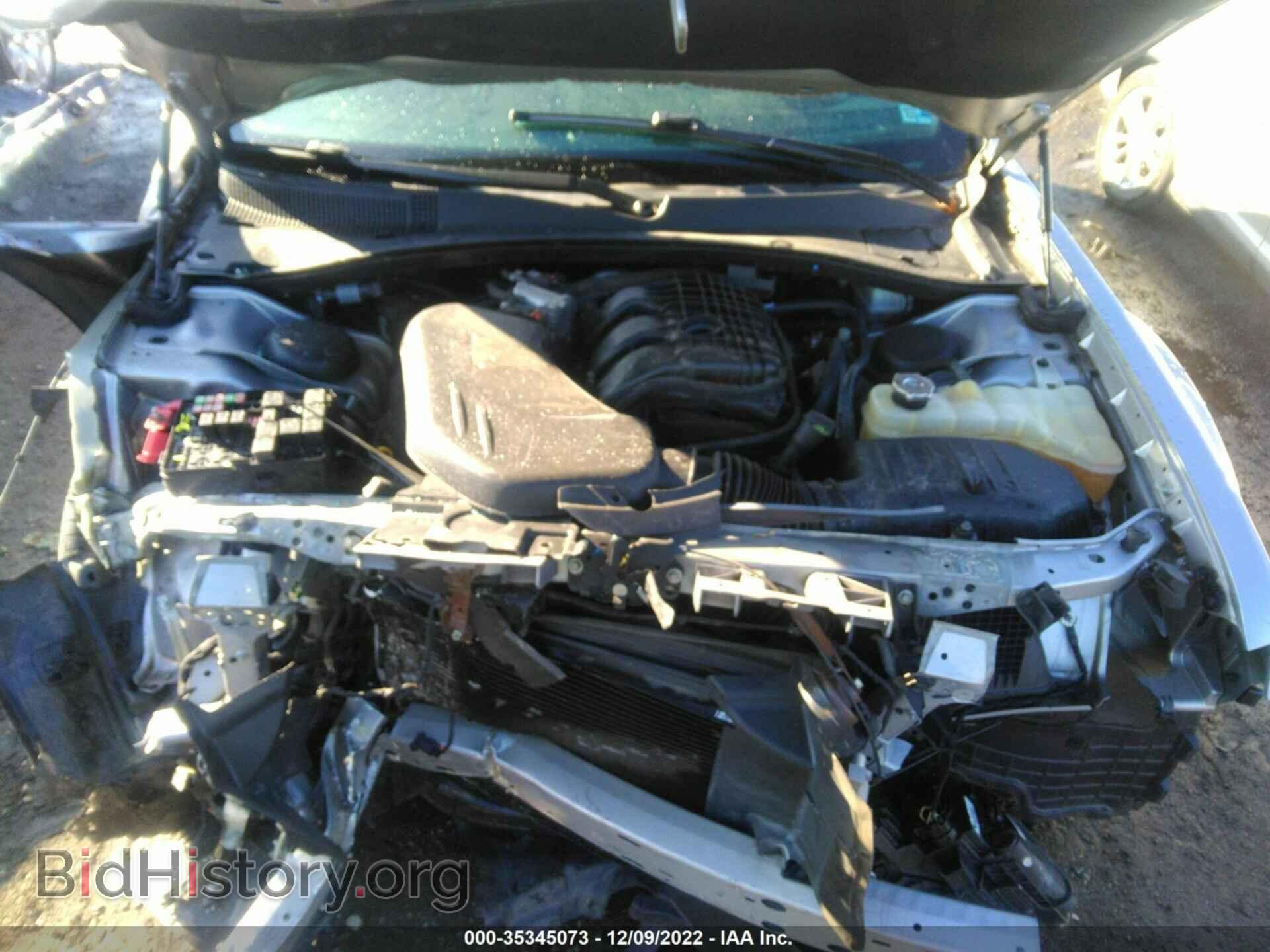 2016 CHRYSLER 300 - VIN: 2C3CCABG7GH229869 - Фото 10
