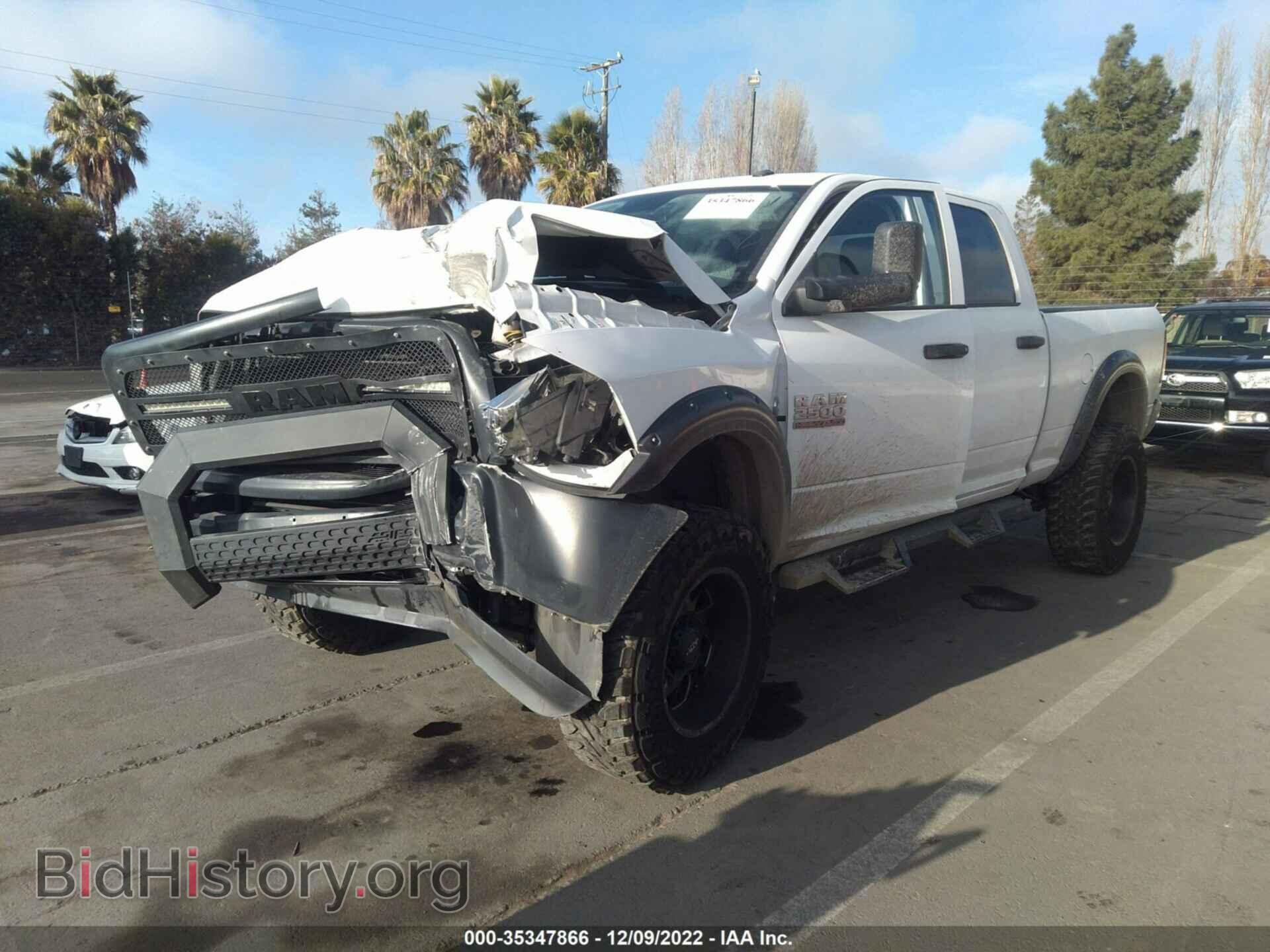 2017 RAM 2500 - VIN: 3C6UR5CLXHG695113 - Фото 2