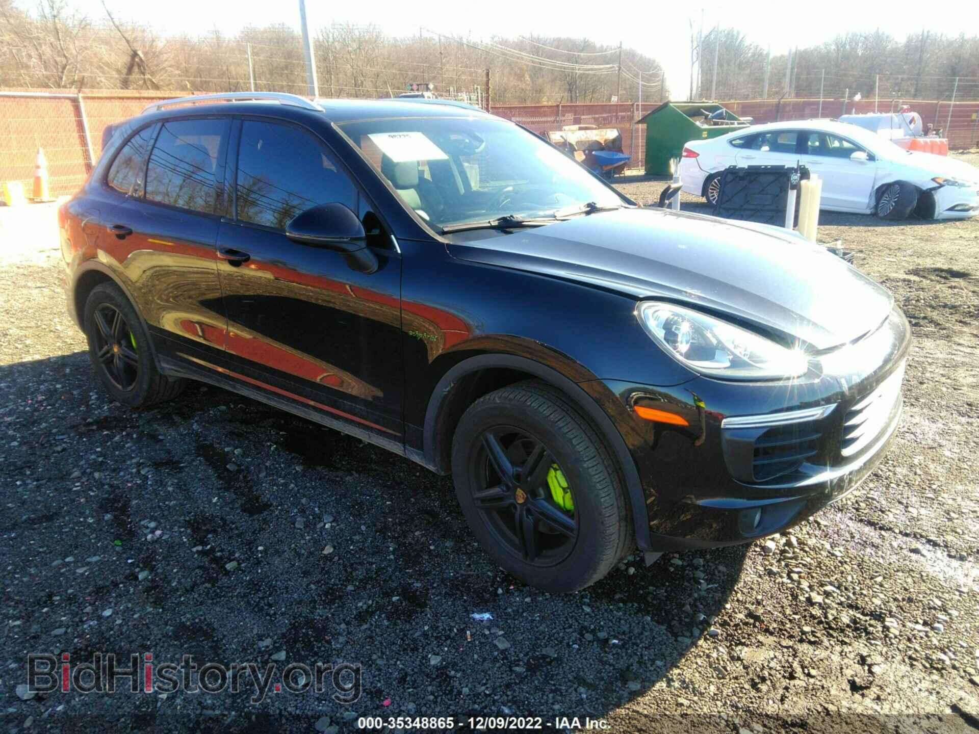 Фотография WP1AE2A2XGLA64197 - PORSCHE CAYENNE 2016