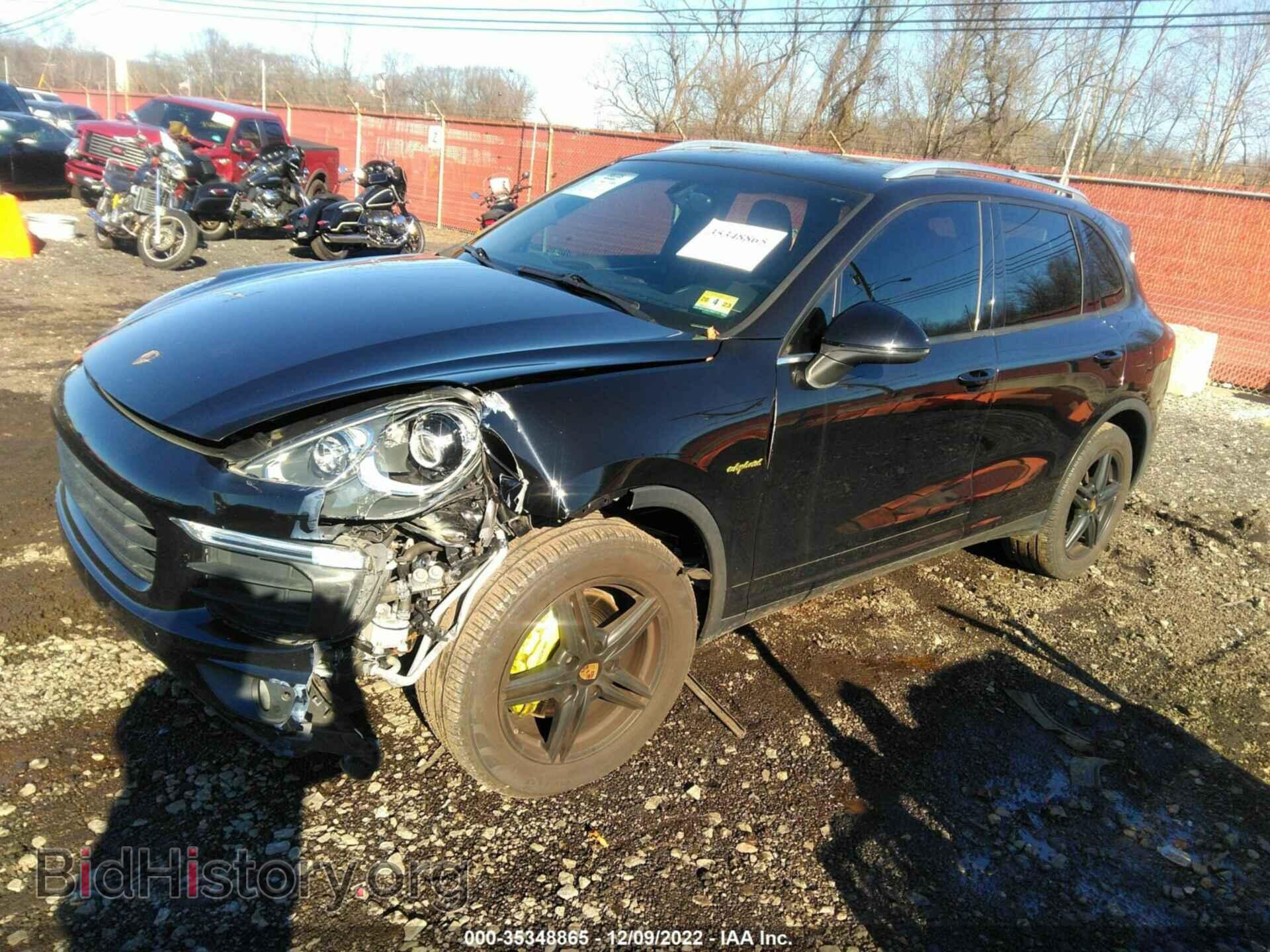 2016 PORSCHE CAYENNE - VIN: WP1AE2A2XGLA64197 - Фото 2