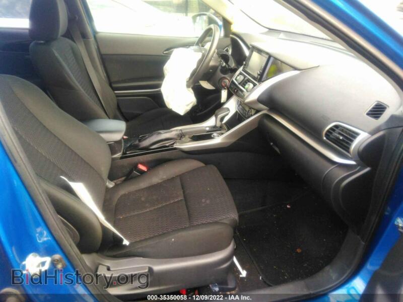 2020 Mitsubishi ECLIPSE CROSS (VIN JA4AT3AAXLZ005561) — фото 5 из 11