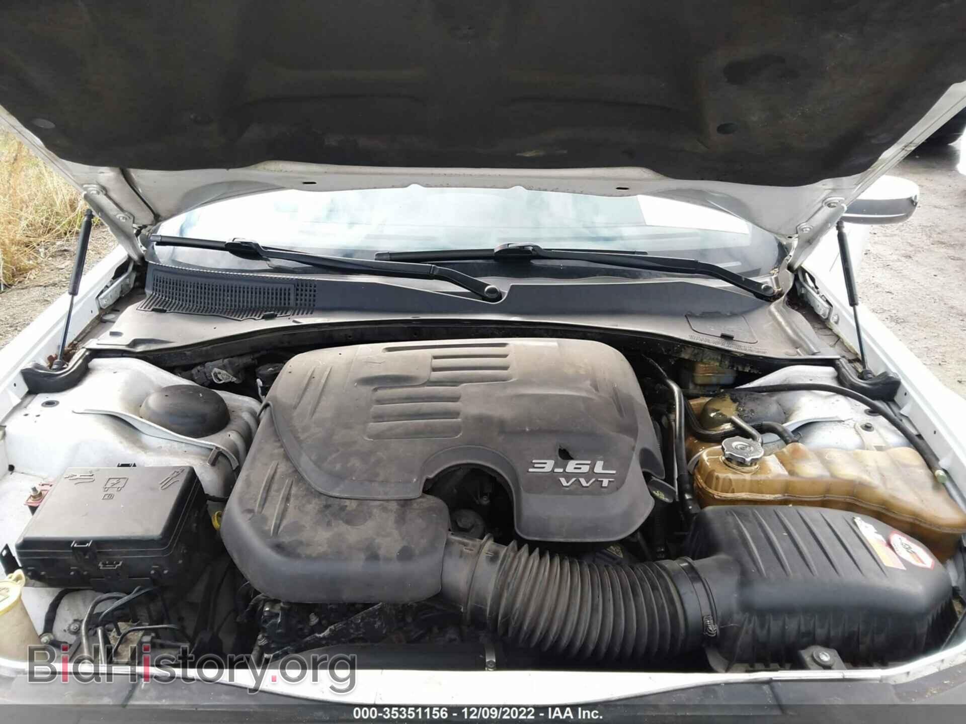2012 CHRYSLER 300 - VIN: 2C3CCACG9CH182336 - Фото 10