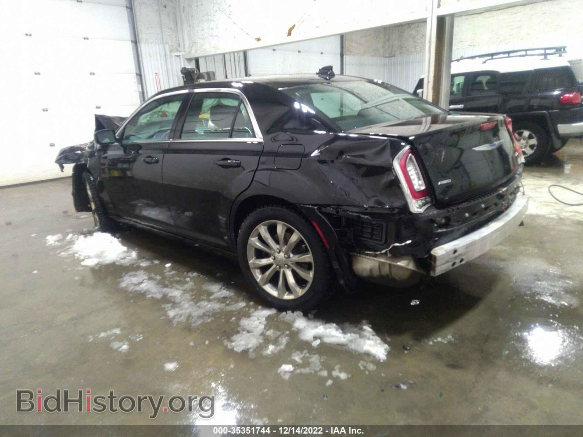 2020 CHRYSLER 300 - VIN: 2C3CCARG4LH142110 - Фото 3