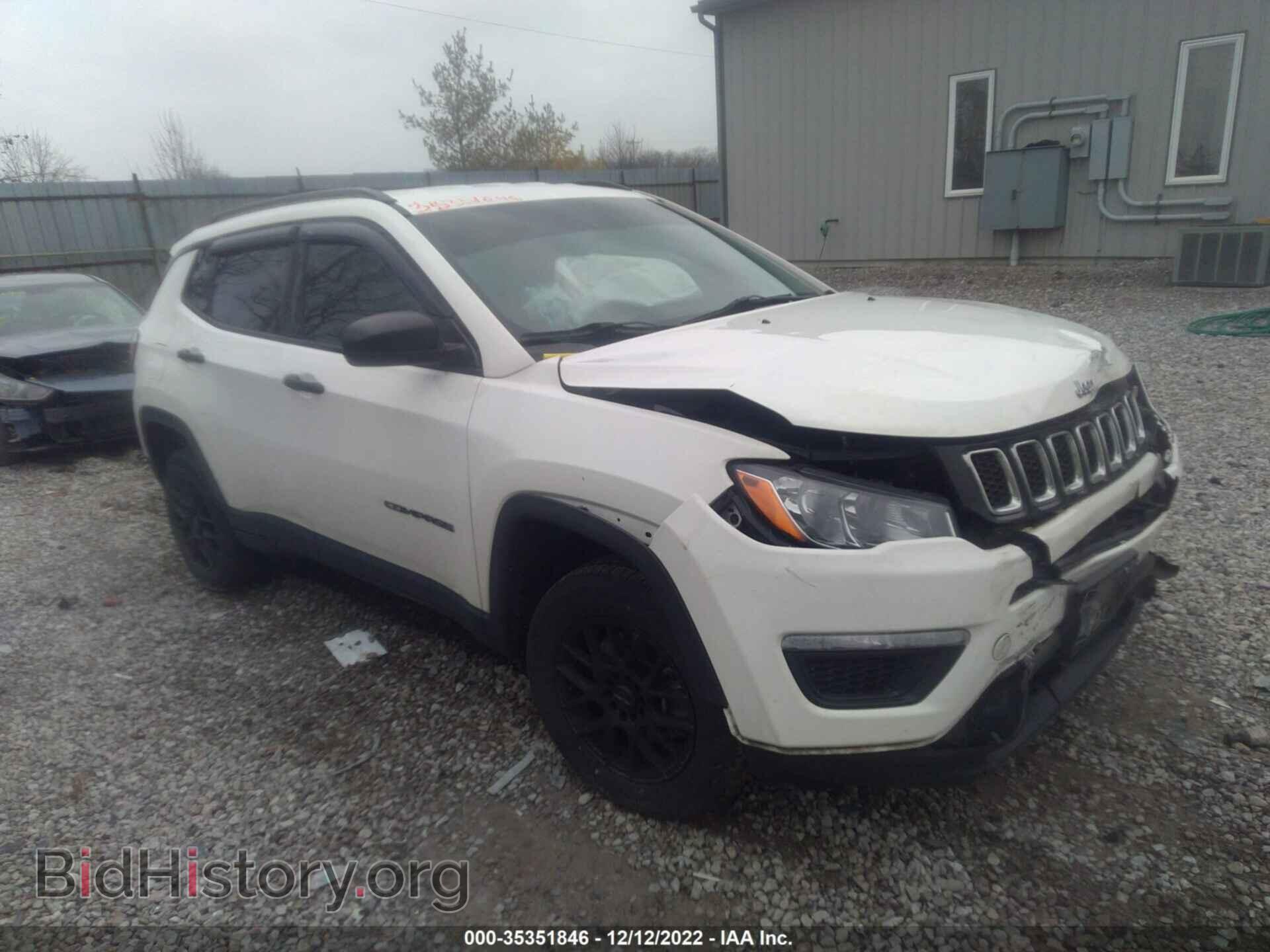 Фотография 3C4NJDAB4HT655979 - JEEP COMPASS 2017