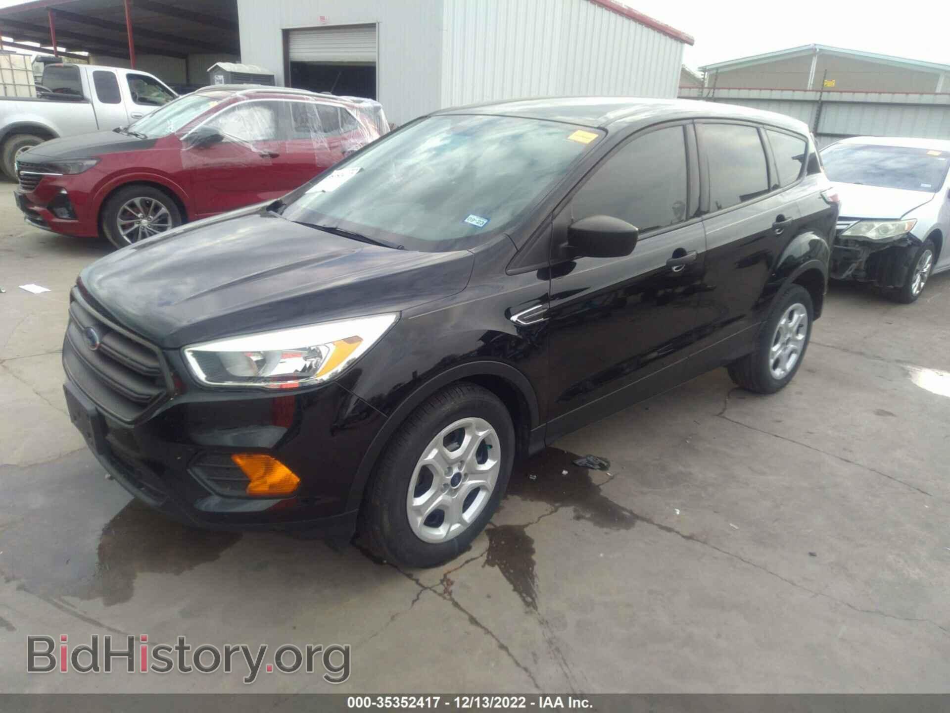 2017 FORD ESCAPE - VIN: 1FMCU0F70HUB43052 - Фото 2