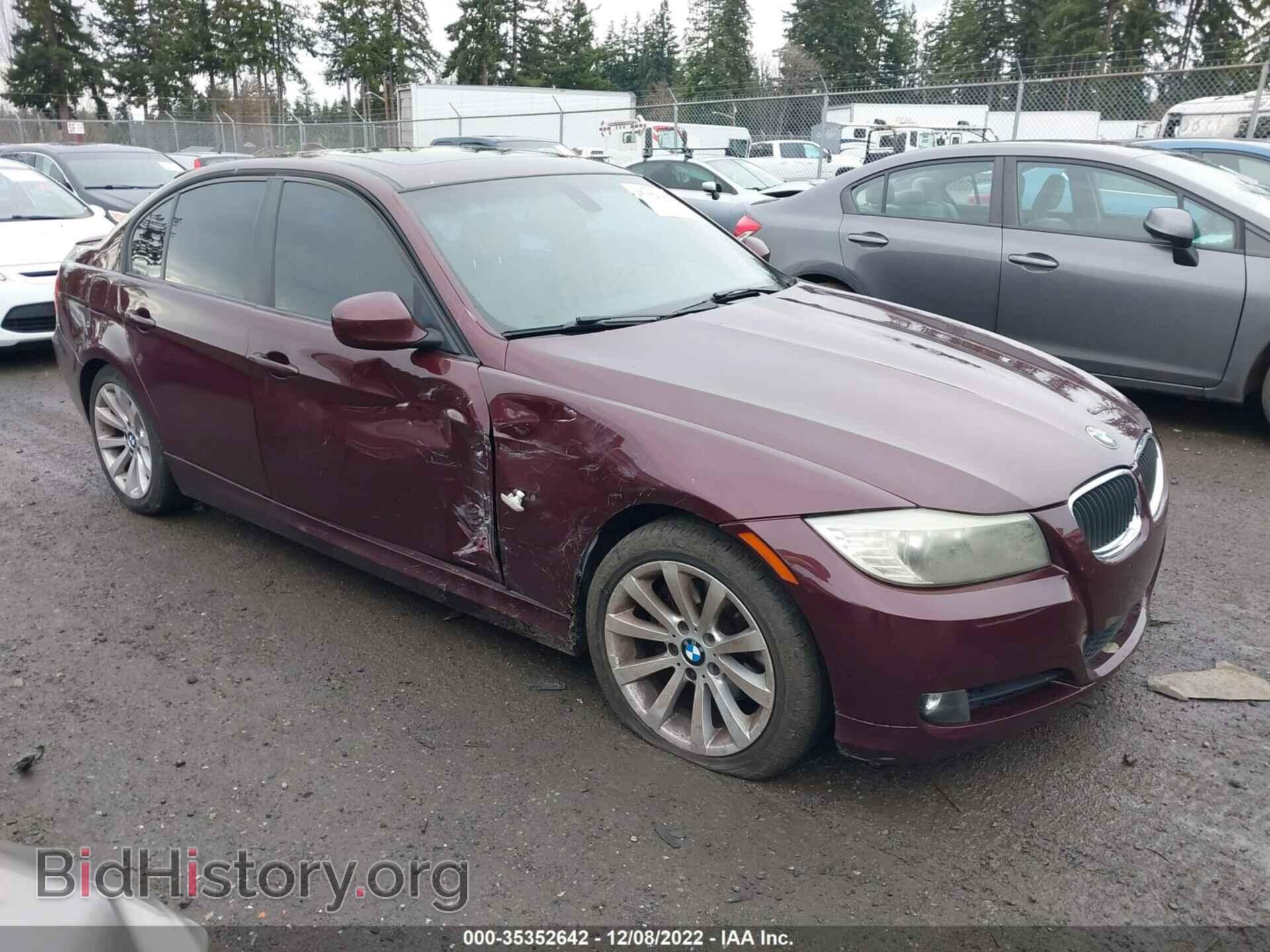 Photo WBAPH7C5XAE129484 - BMW 3 SERIES 2010