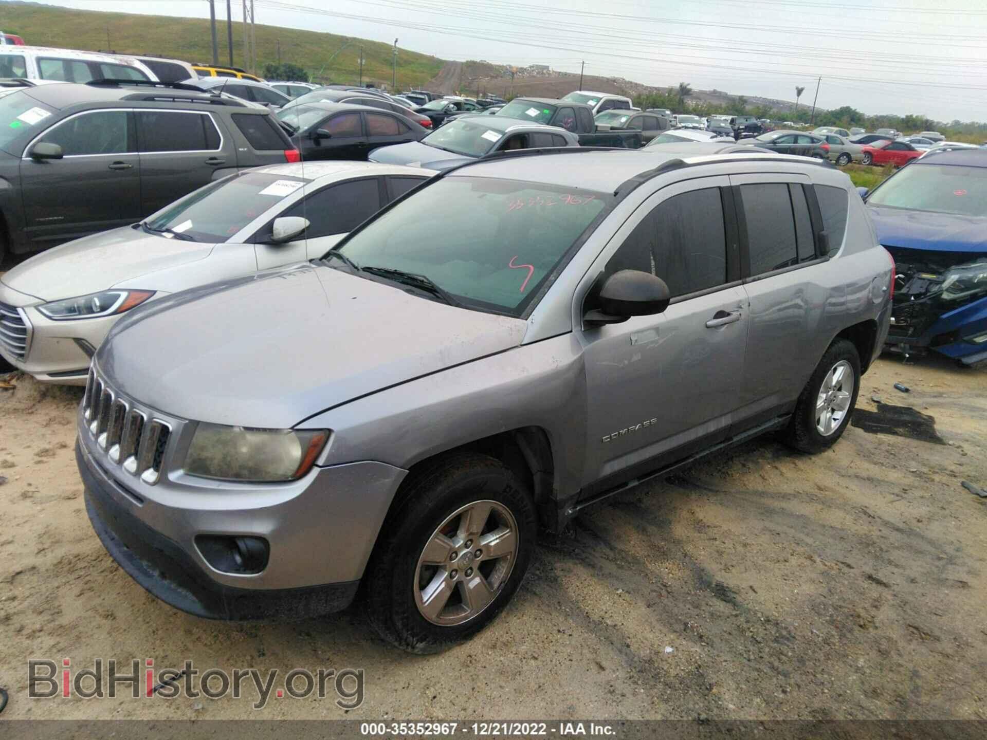 2014 JEEP COMPASS - VIN: 1C4NJCBA0ED844971 - Photo 2