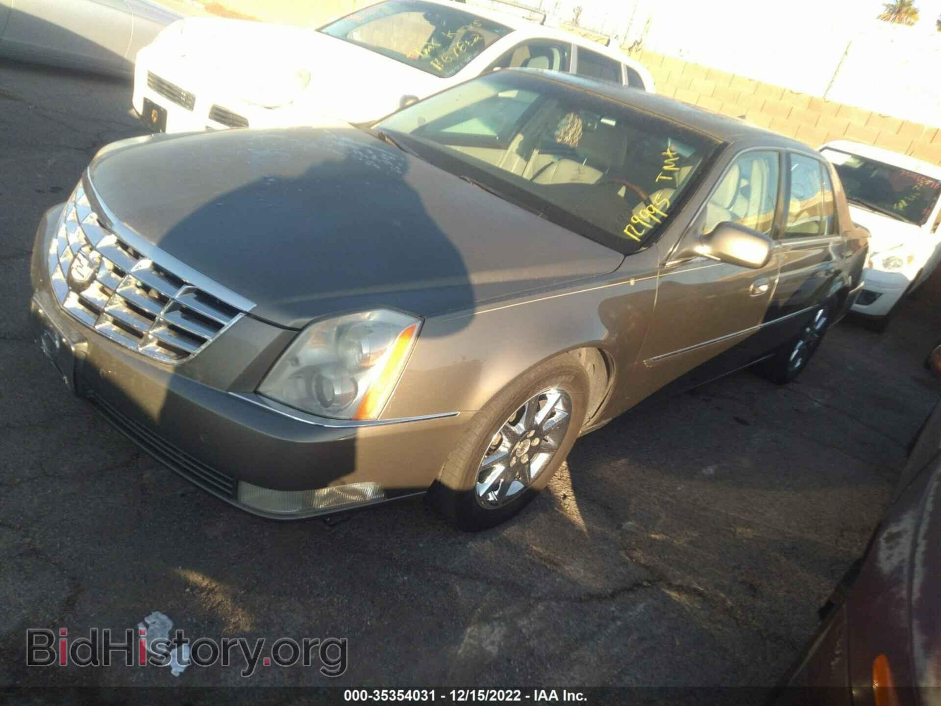 2011 CADILLAC DTS - VIN: 1G6KD5E66BU129995 - Фото 2