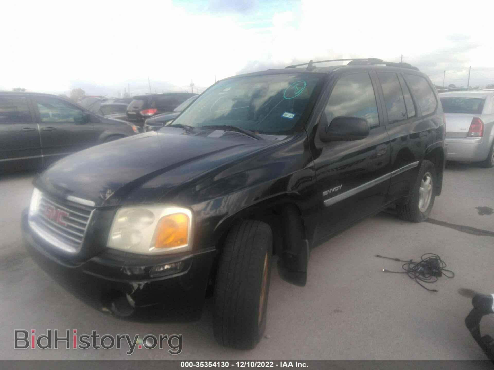 2006 GMC ENVOY - VIN: 1GKDS13S762144872 - Photo 2