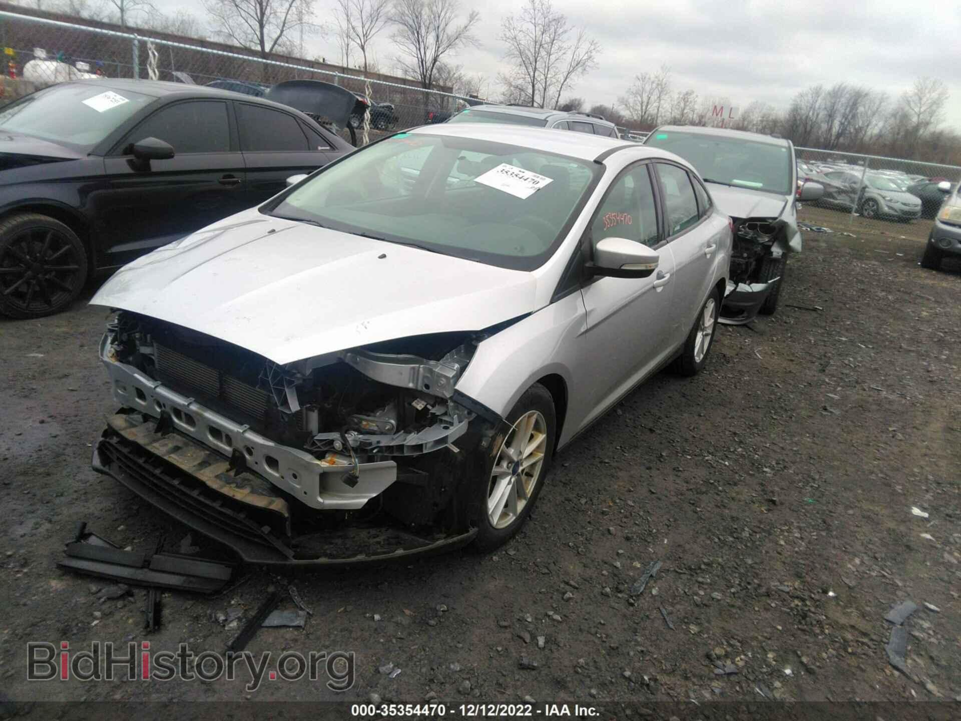2017 FORD FOCUS - VIN: 1FADP3F24HL323619 - Photo 2