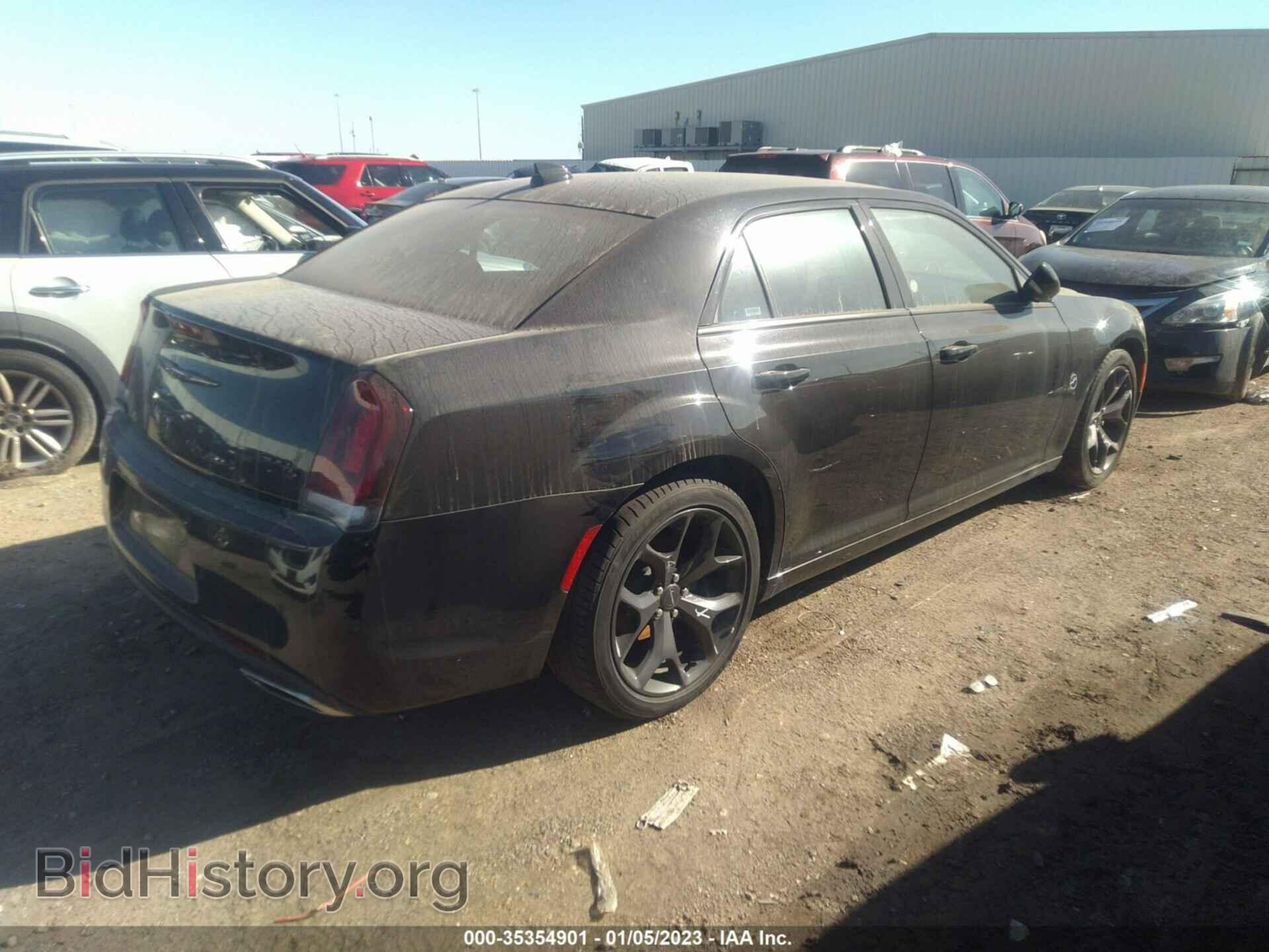 2021 CHRYSLER 300 - VIN: 2C3CCABG2MH595850 - Фото 4