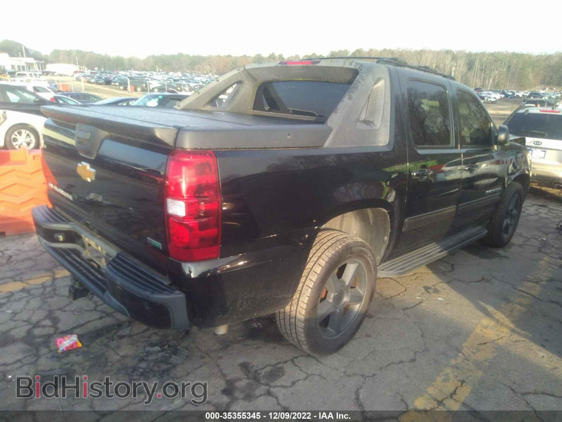 2012 CHEVROLET AVALANCHE - VIN: 3GNMCEE04CG146990 - Фото 4