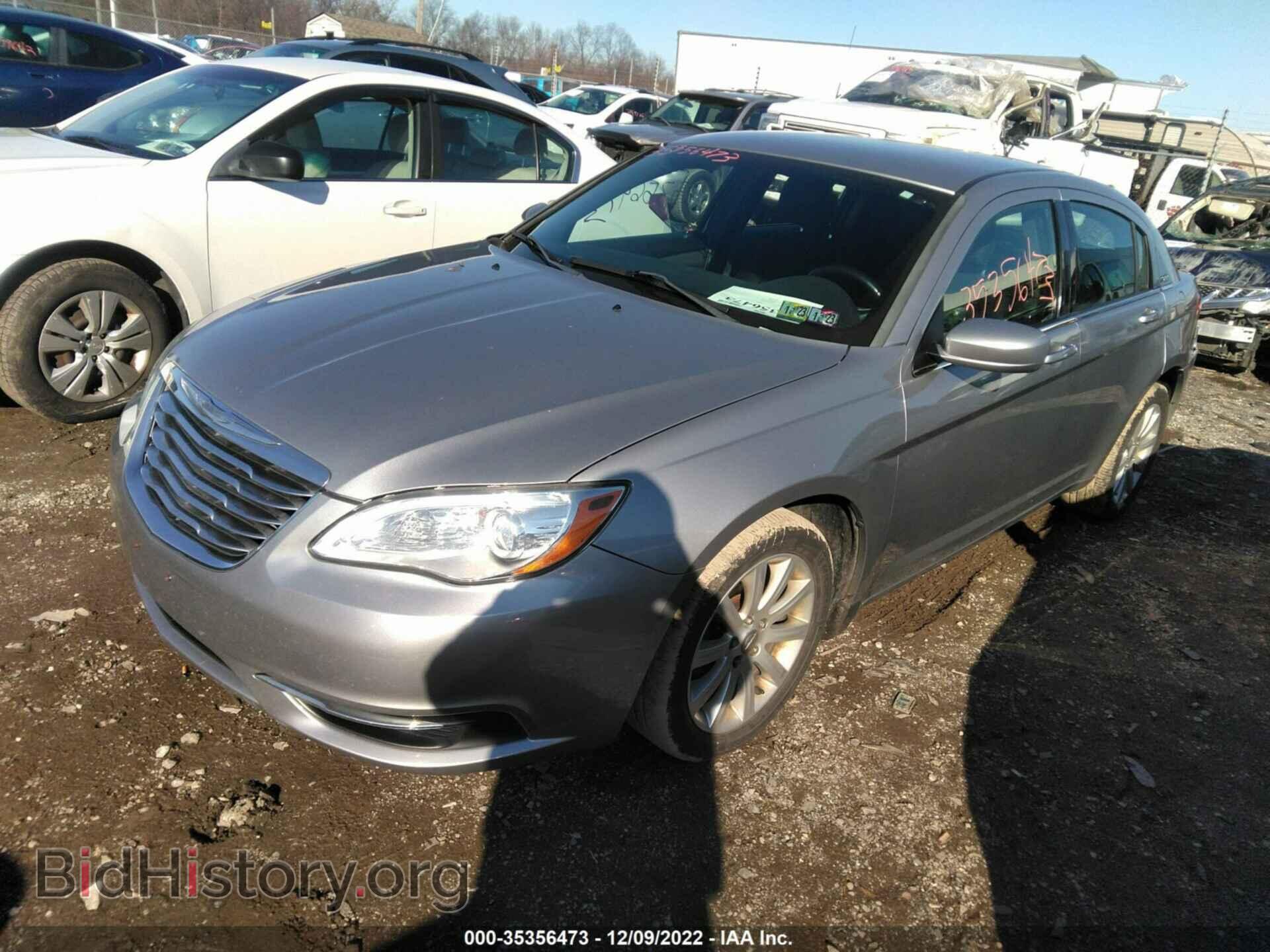 2013 CHRYSLER 200 - VIN: 1C3CCBBB8DN543785 - Photo 2