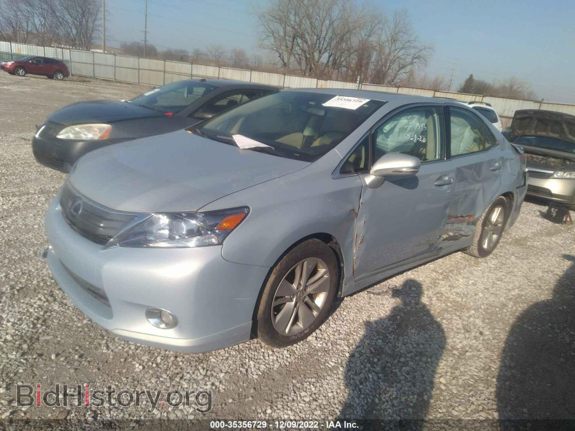 2010 LEXUS HS 250H - VIN: JTHBB1BA8A2005000 - Photo 2