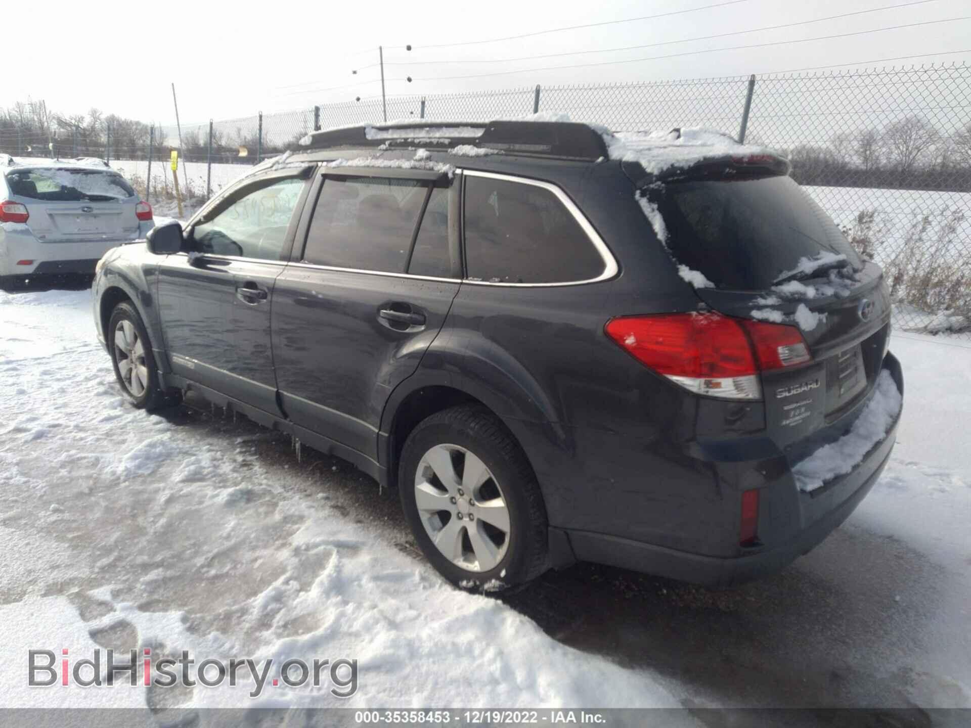 2011 SUBARU OUTBACK - VIN: 4S4BRBKC8B3420197 - Фото 3