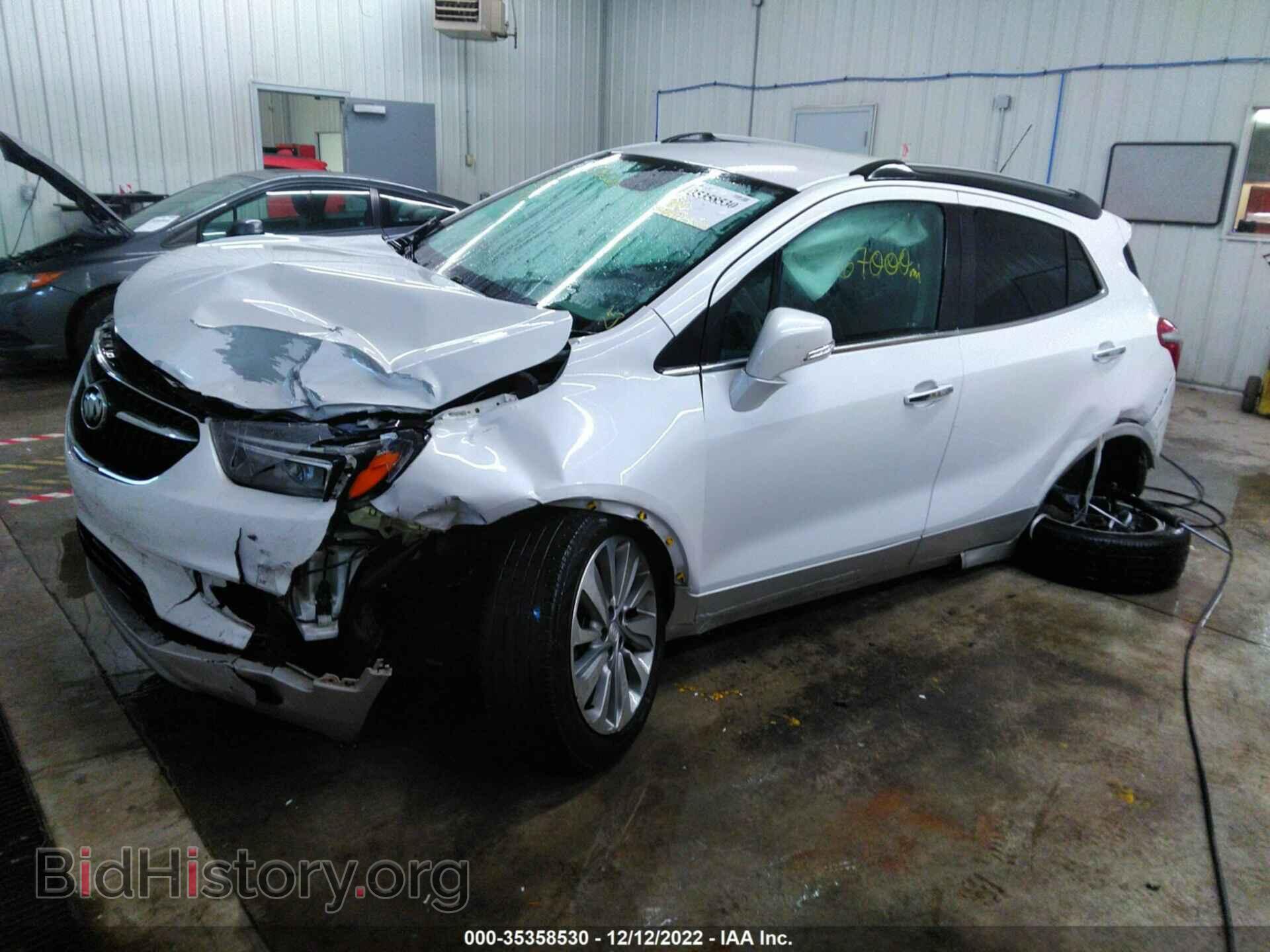 2018 BUICK ENCORE - VIN: KL4CJASB2JB686475 - Фото 2